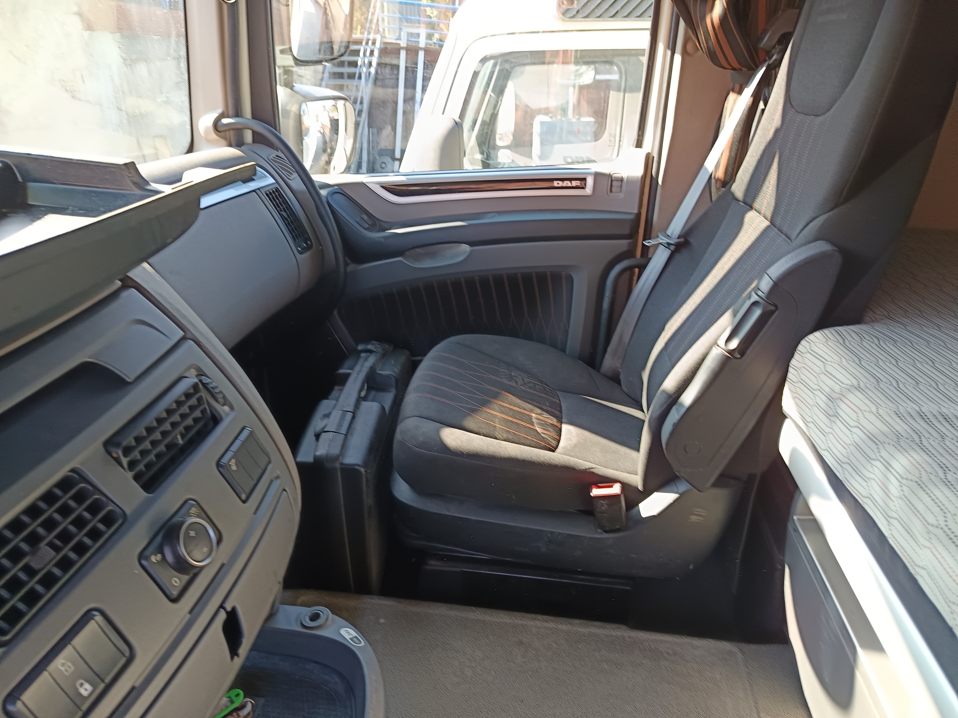 DAF XF 480 FT · Ano 2018 — image 23