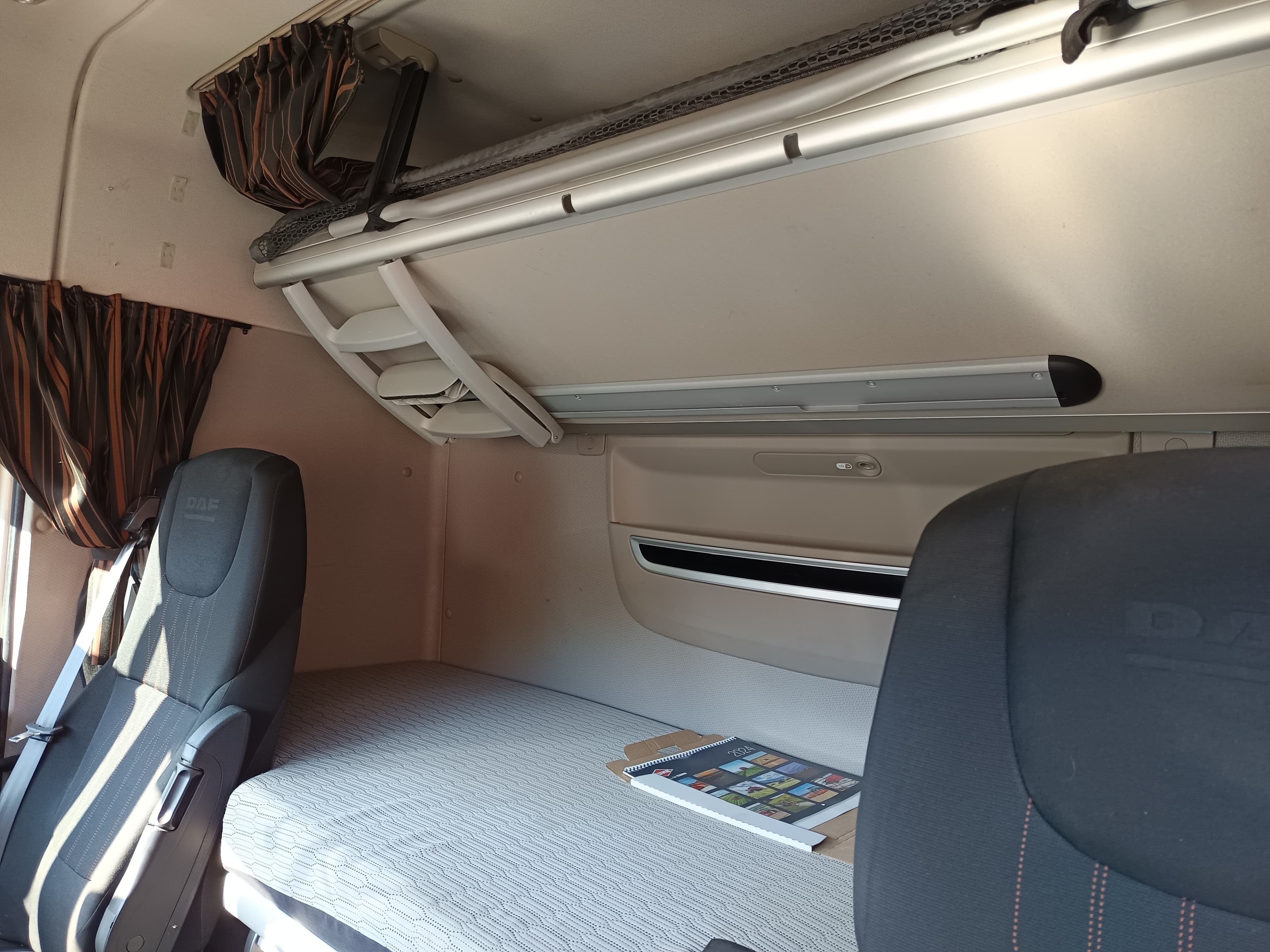 DAF XF 480 FT · Ano 2018 — image 19
