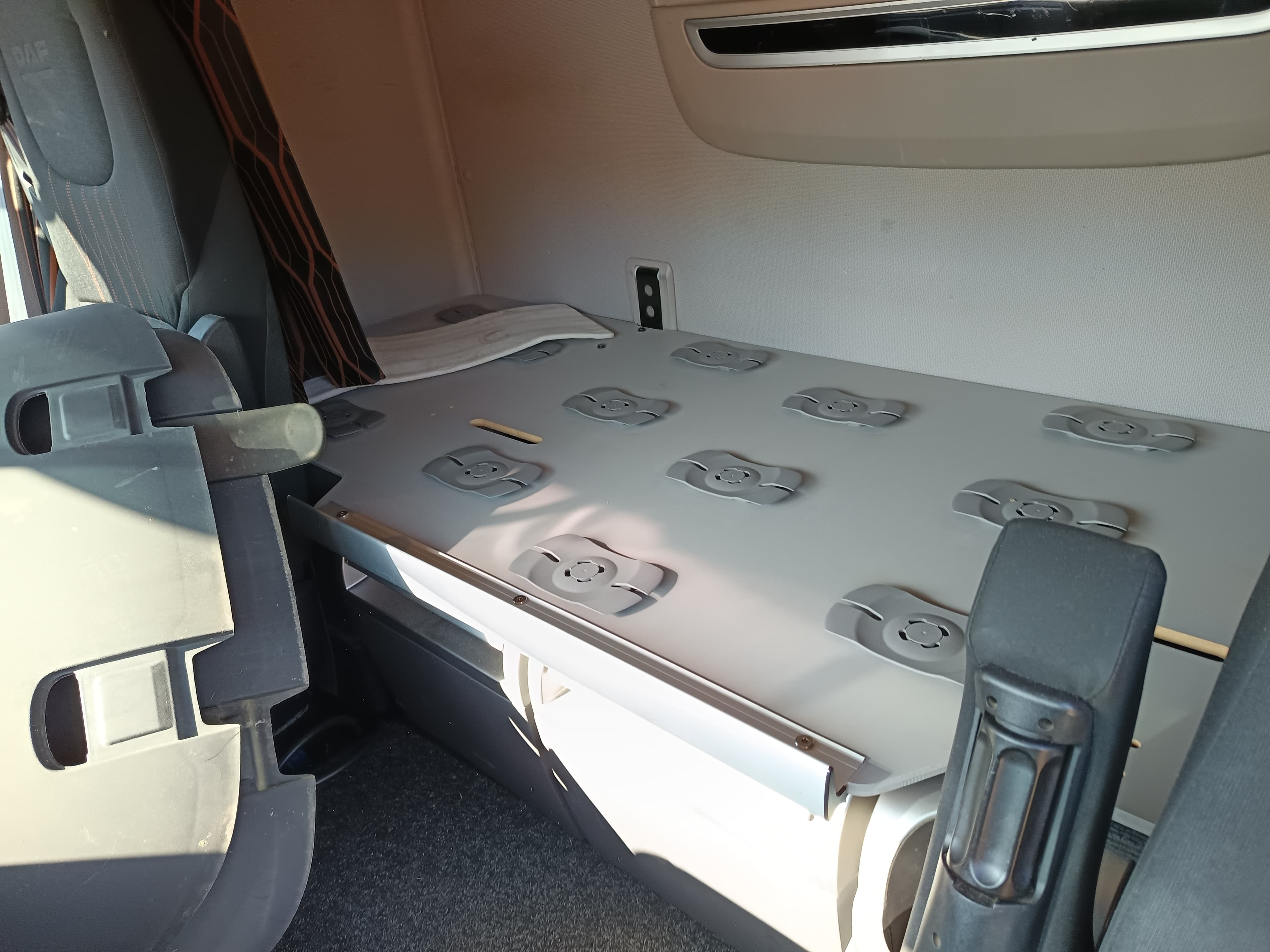DAF XF 480 FT · Ano 2018 — image 18