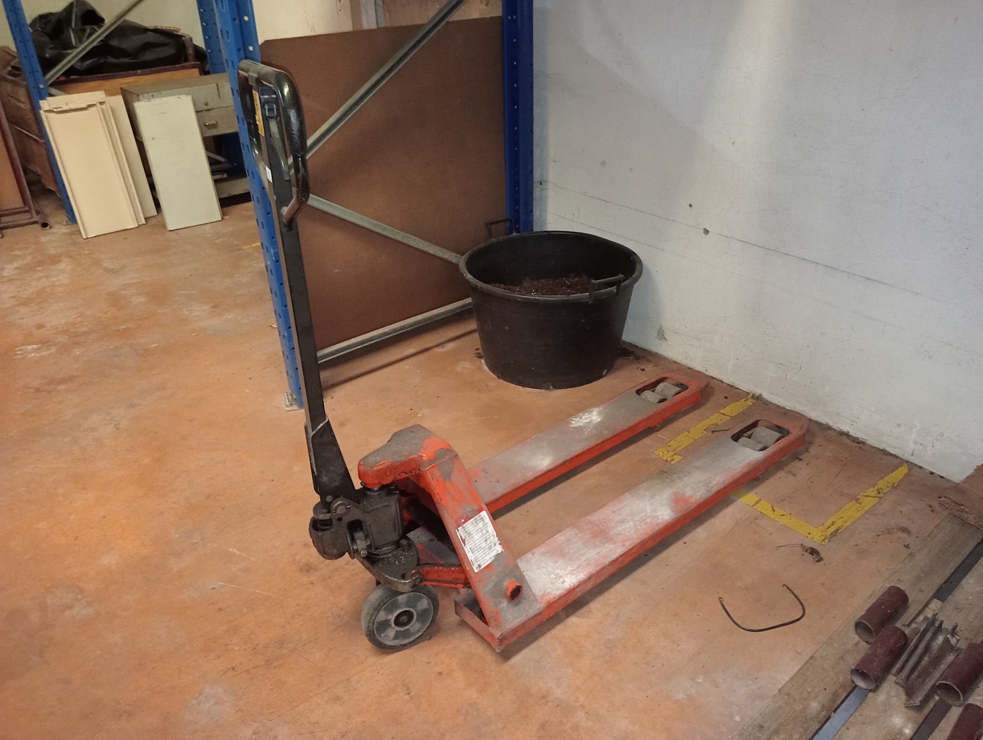 Equipamento Industrial e de Escritório — imagem 36
