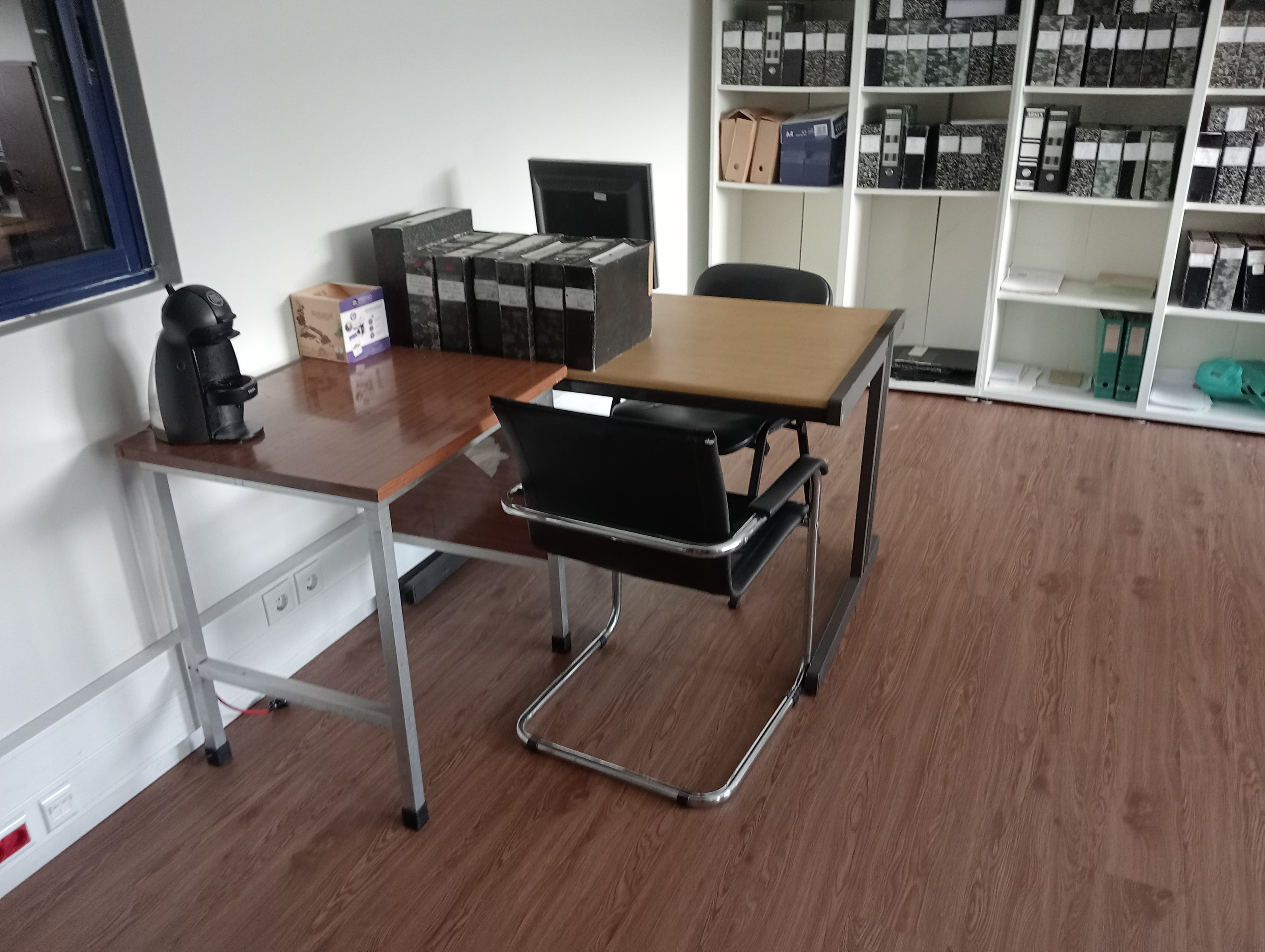 Equipamento Industrial e de Escritório — imagem 2