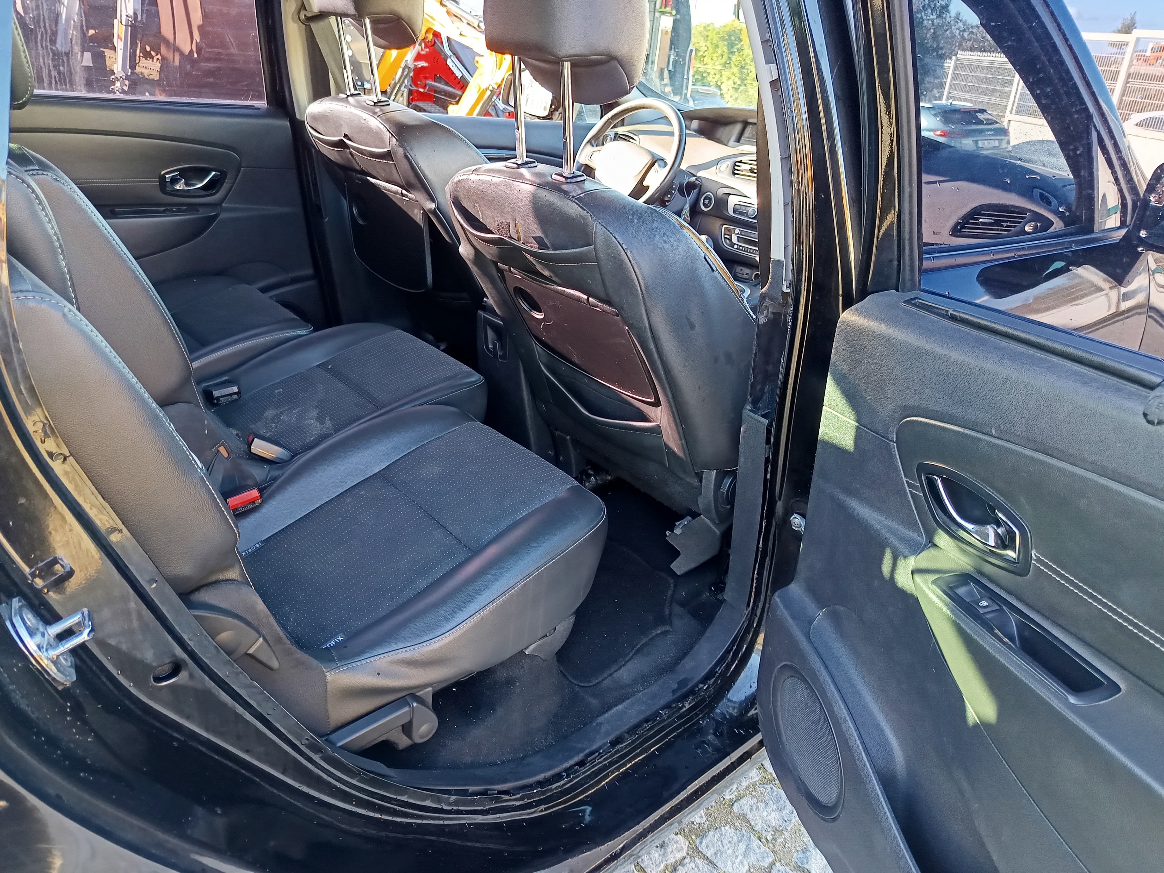 Renault Grand Scenic · Ano 2015      Més Janeiro — imagem 25