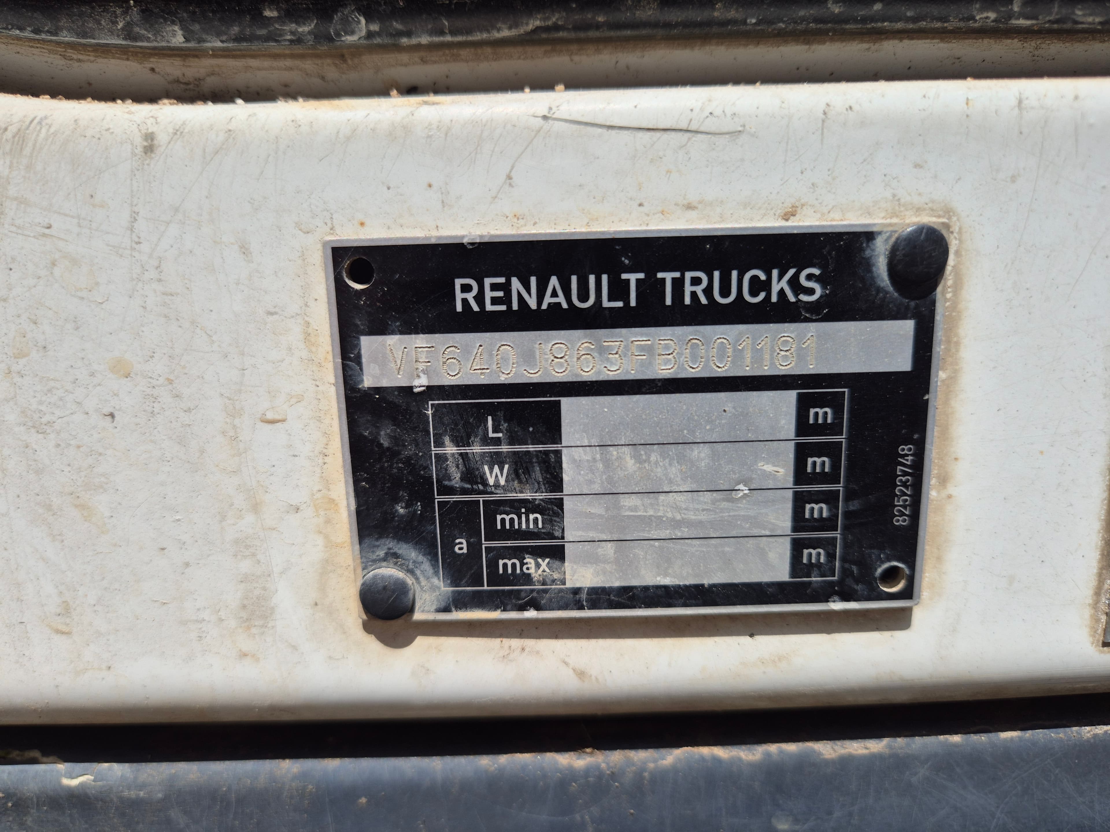 Renault D · Ano 2015 — image 33