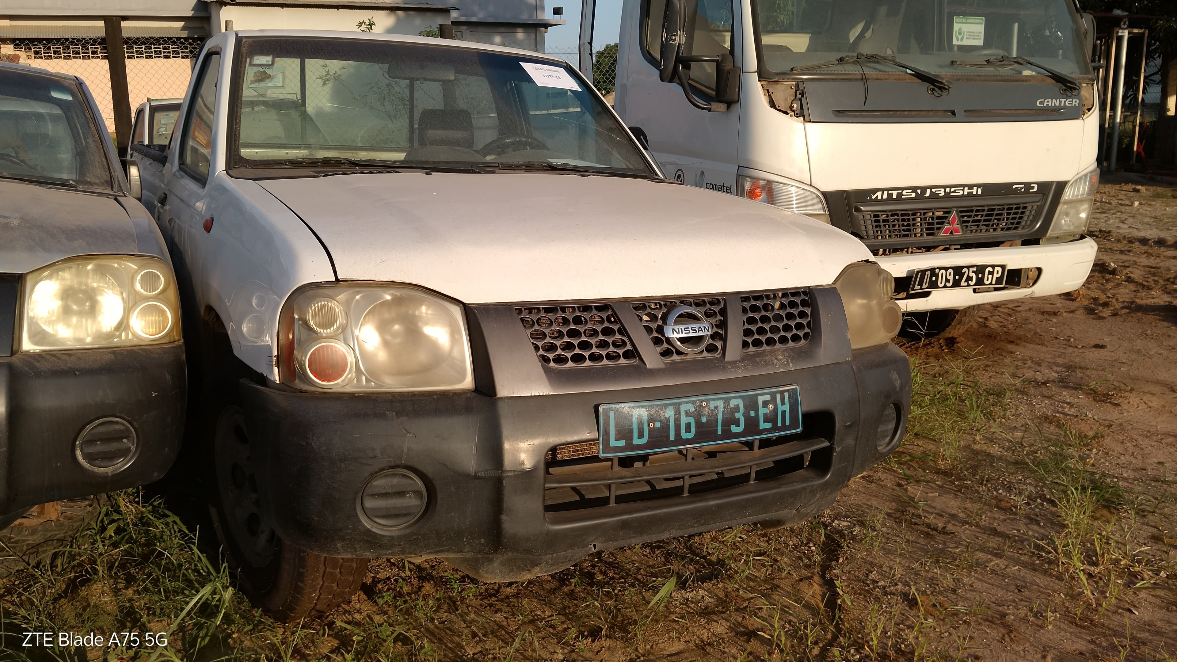 Nissan Hardbody 2WD SC TD27 — image 2