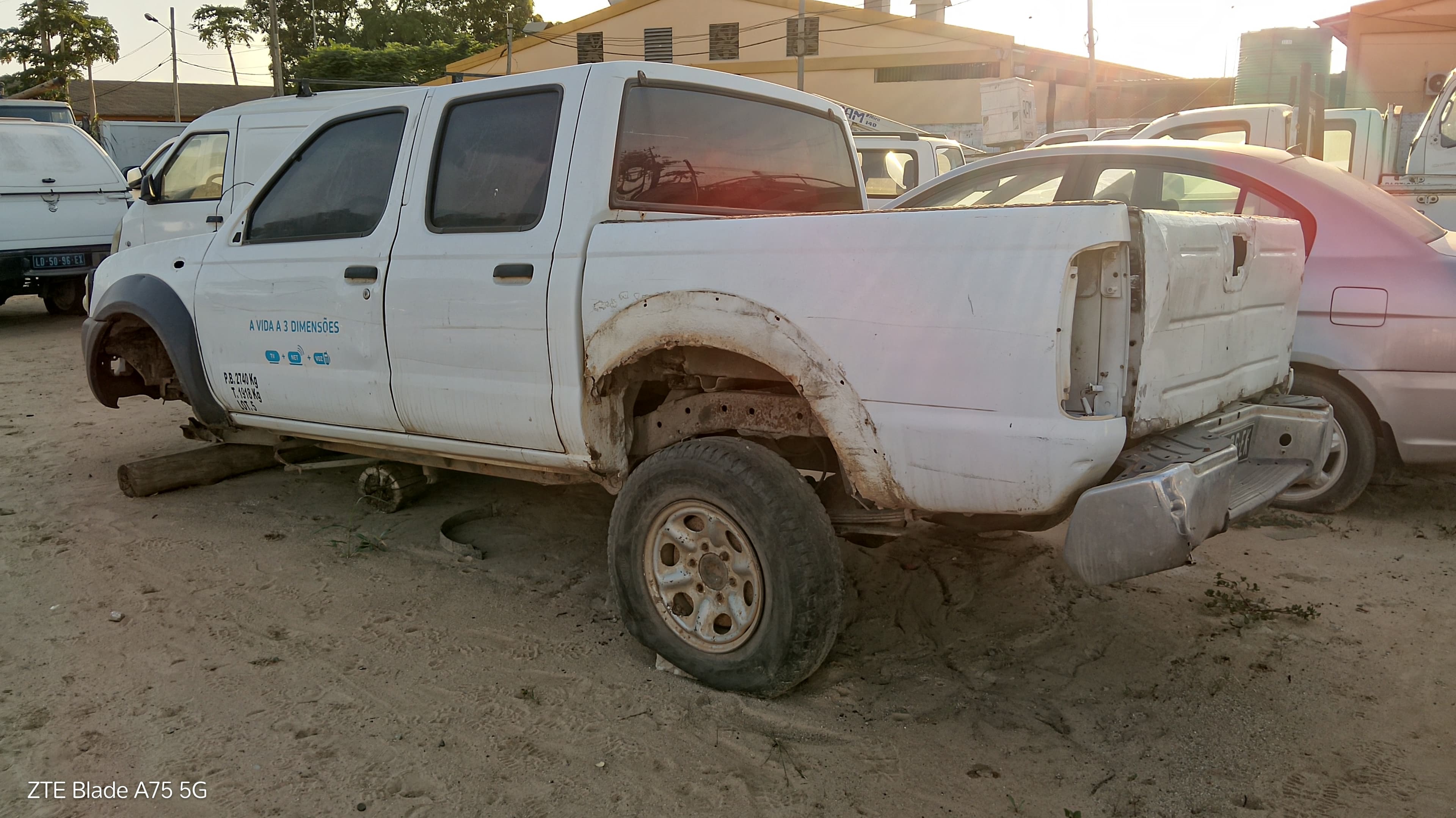 Nissan Hardbody 4WD SC QD32 — imagem 5