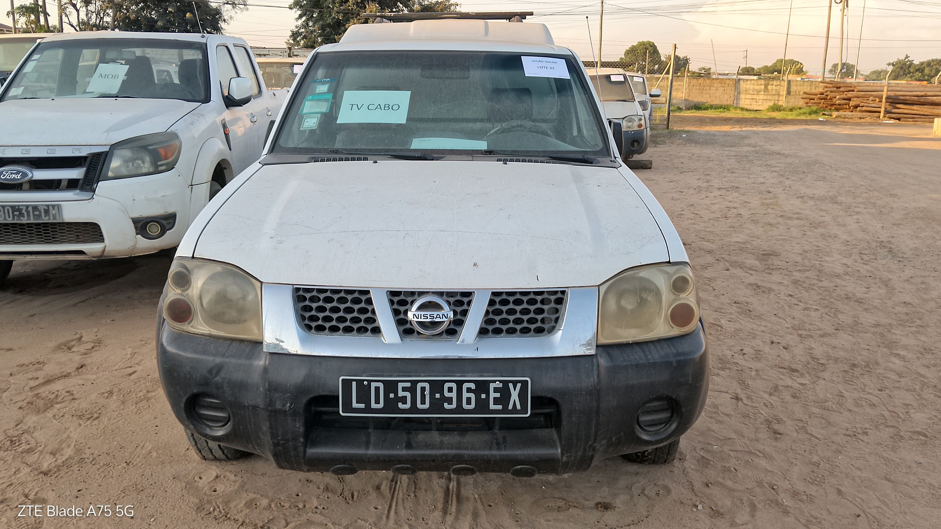 Nissan Hardbody 4WD SC QD32 — imagem 3