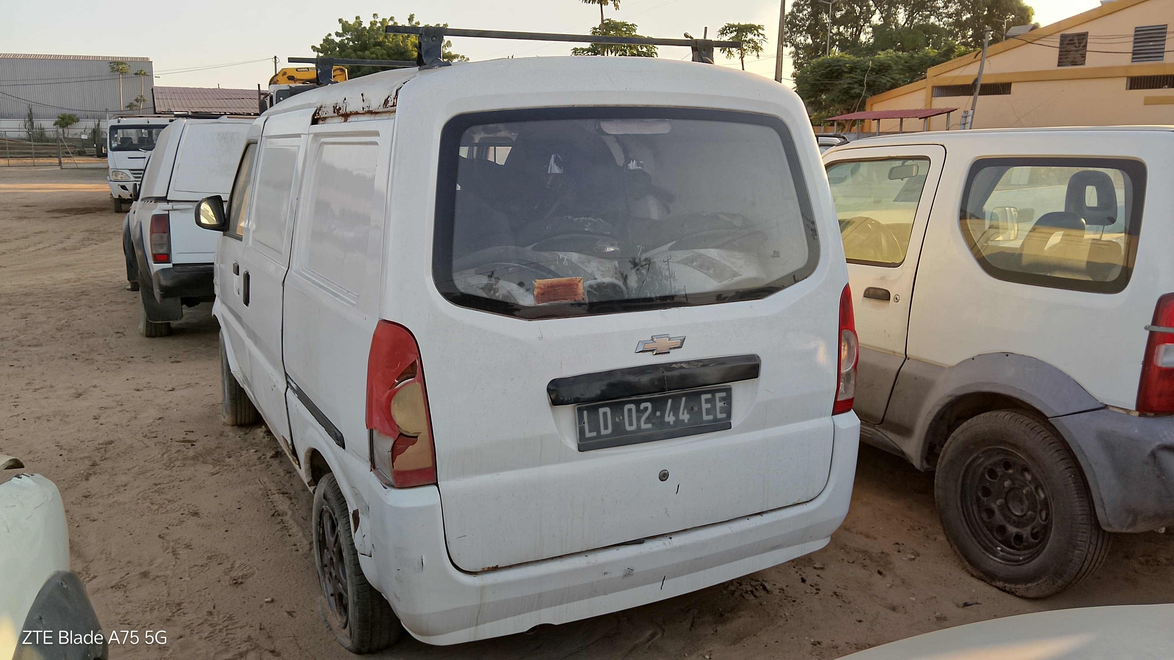 Chevrolet N300 Van 1.2 — imagem 4