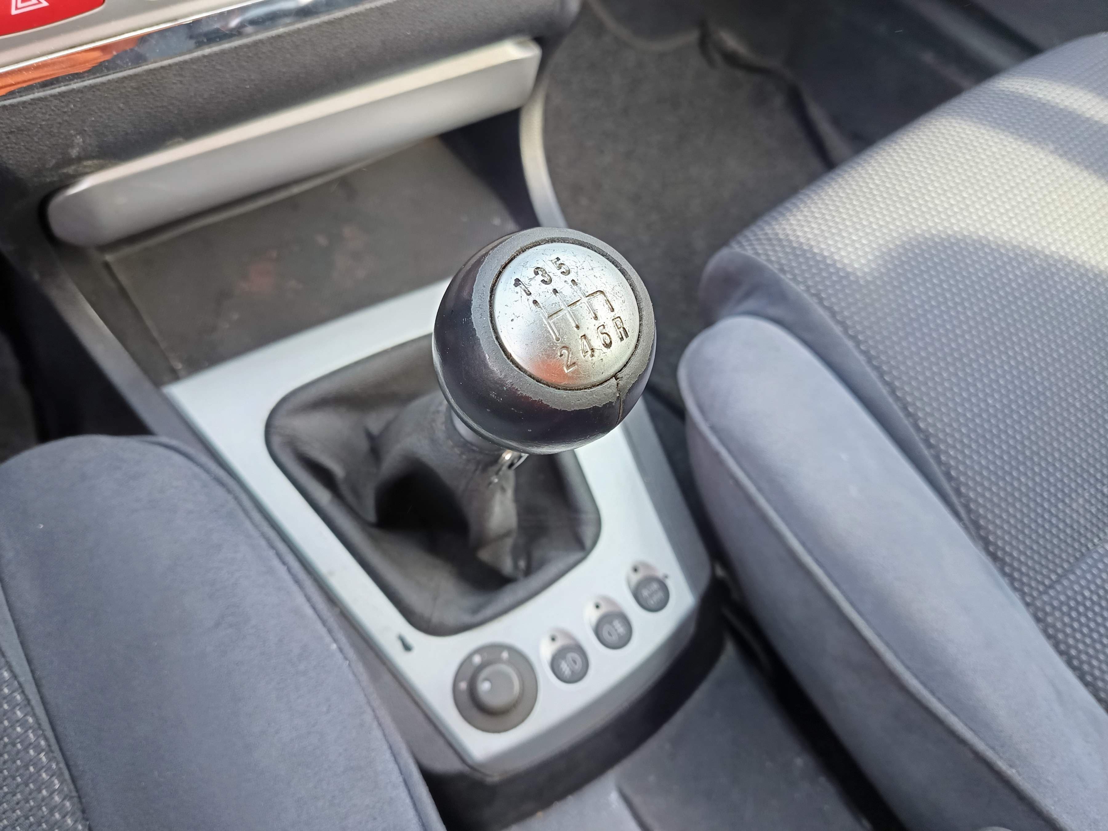 Alfa Romeo 156 · Ano 2004 — imagen 43