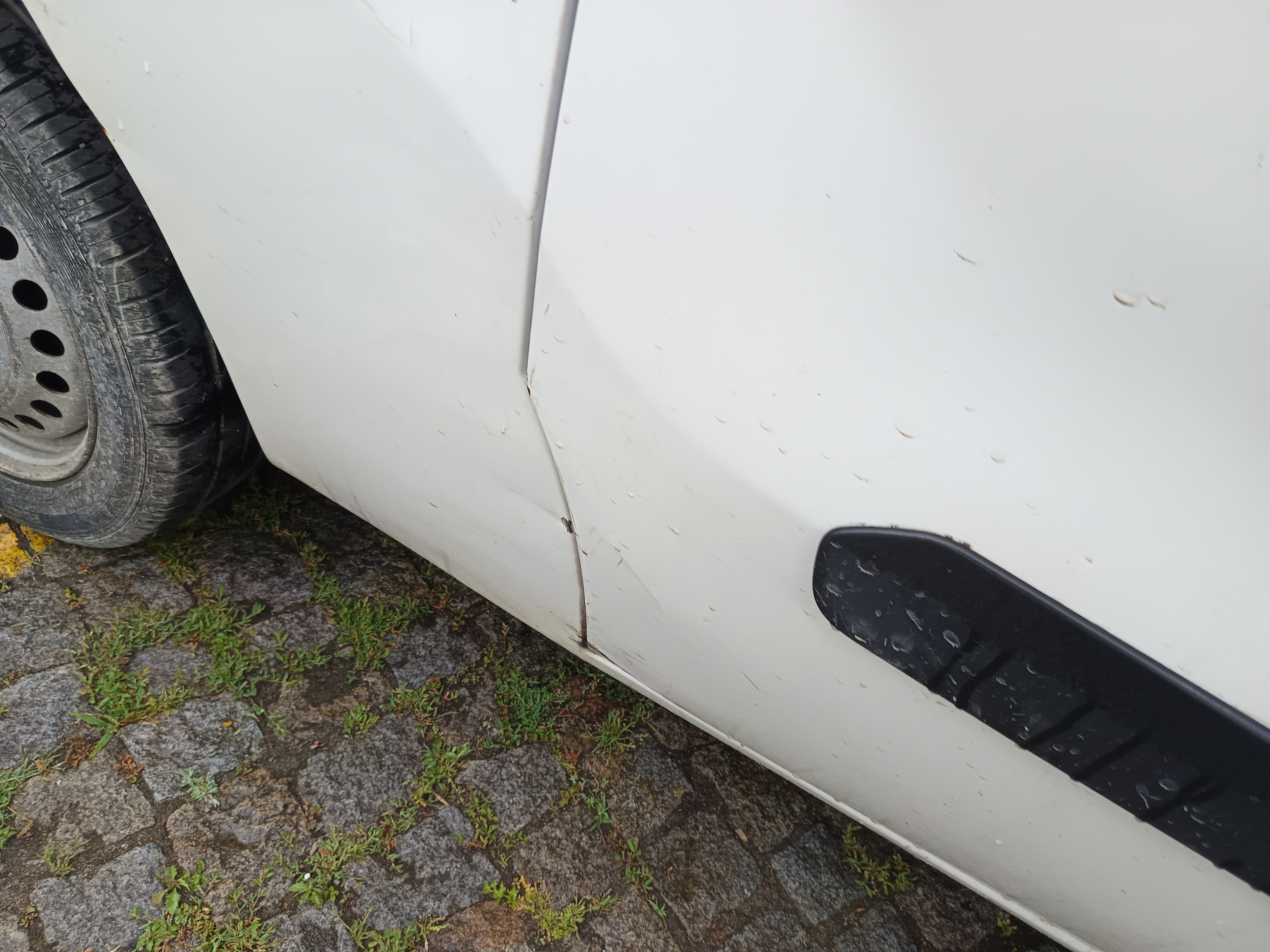 Opel Combo · Ano 2016 — imagem 18