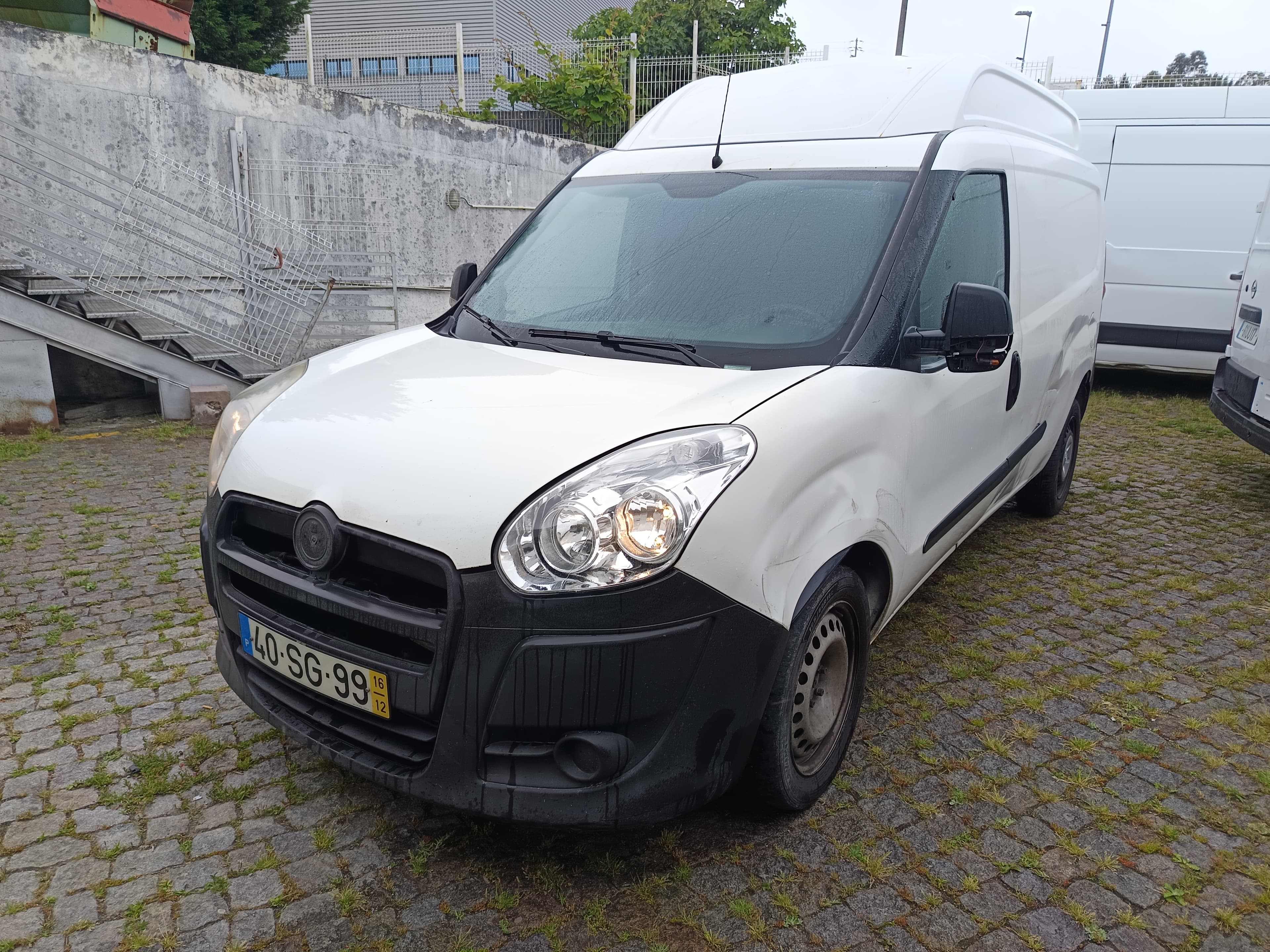 Opel Combo · Ano 2016