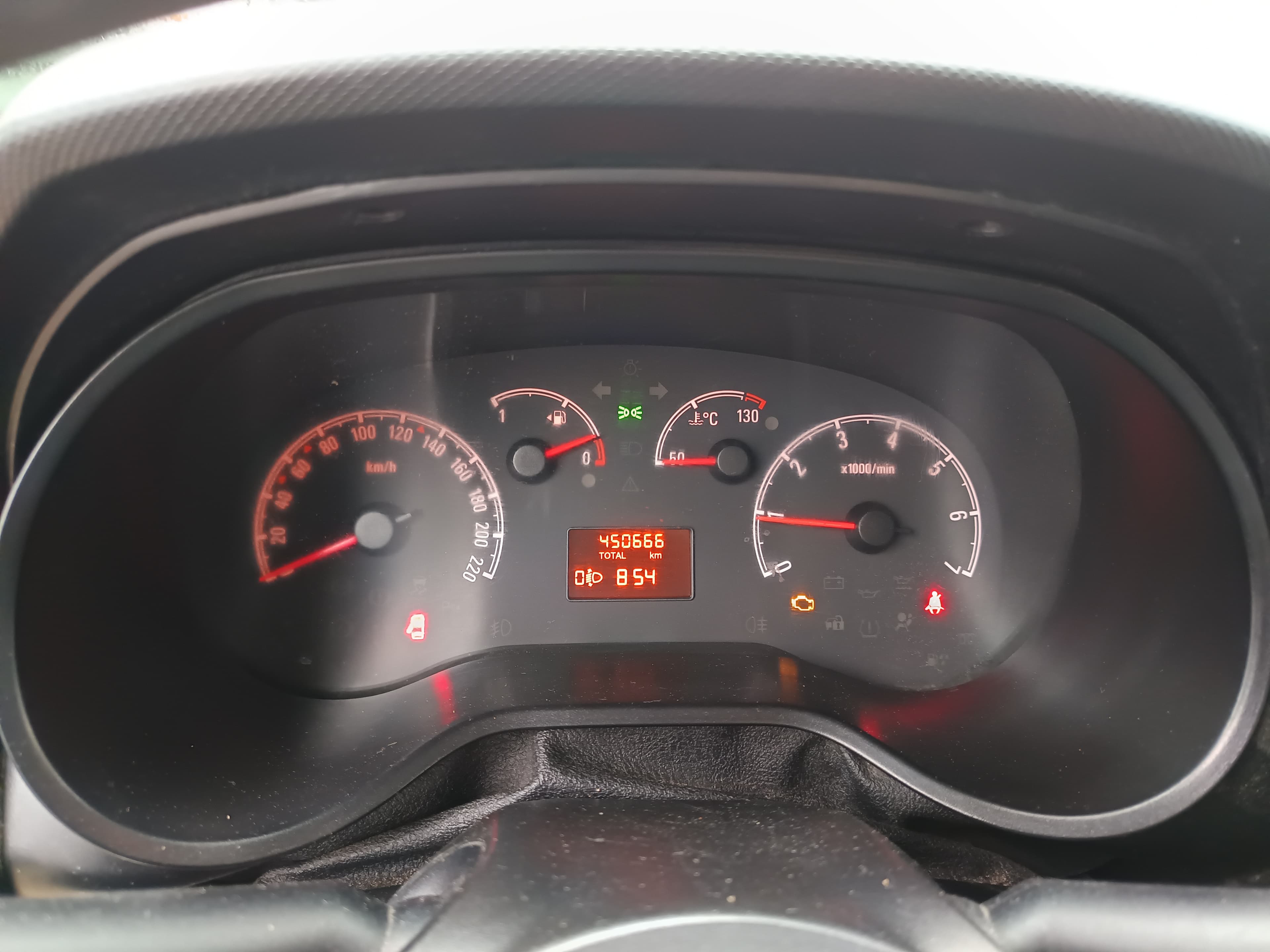 Opel Combo · Ano 2016 — imagem 36