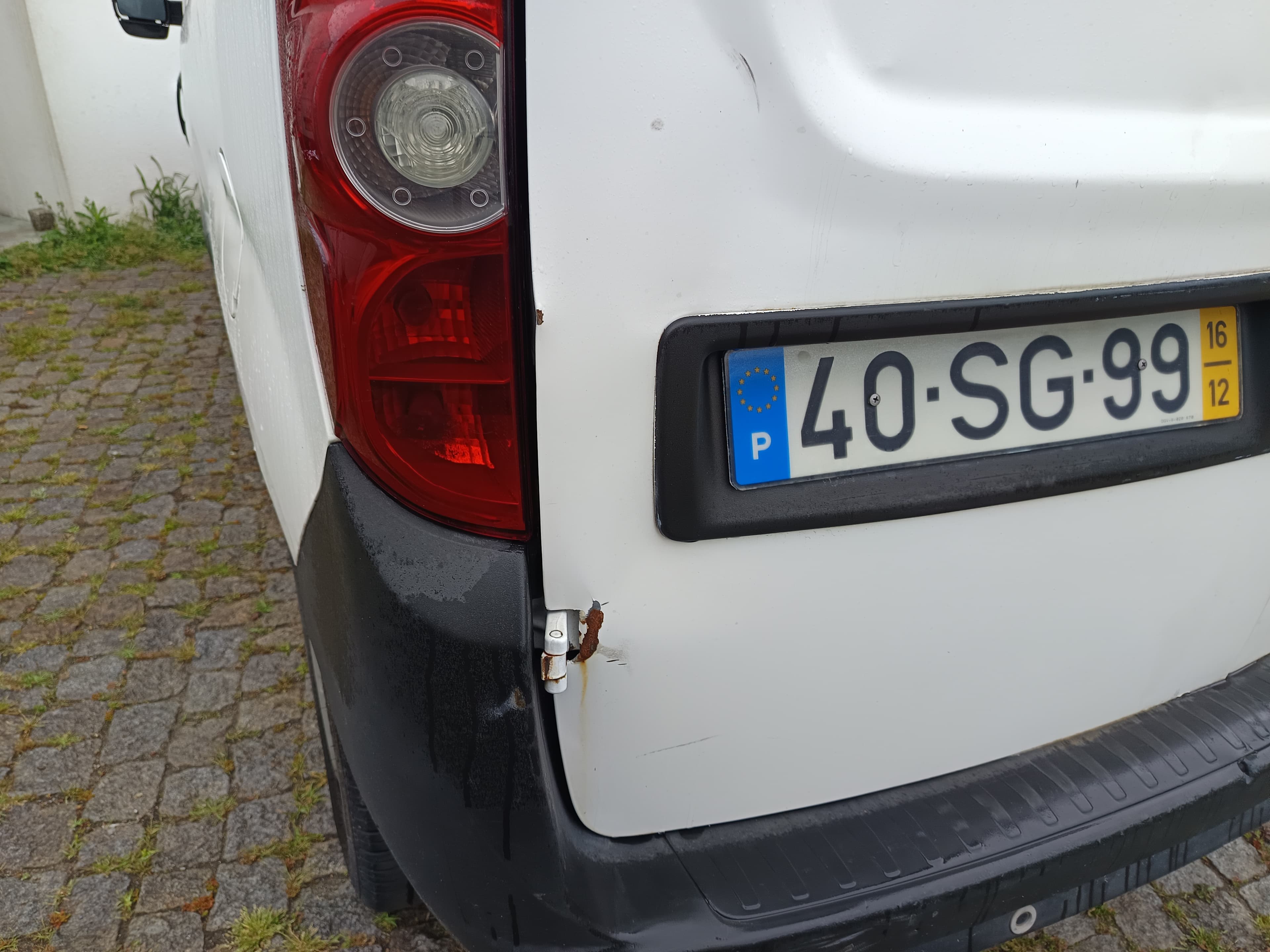 Opel Combo · Ano 2016 — imagem 8