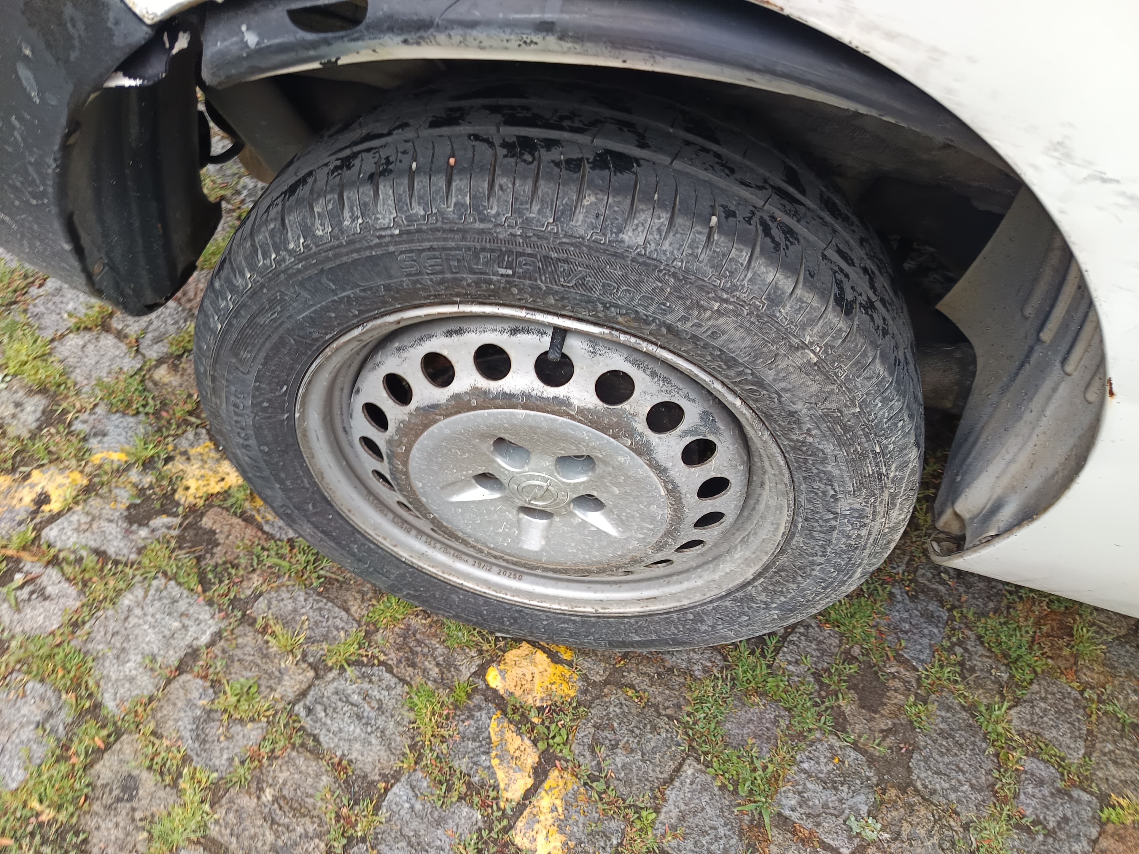Opel Combo · Ano 2016 — imagem 20