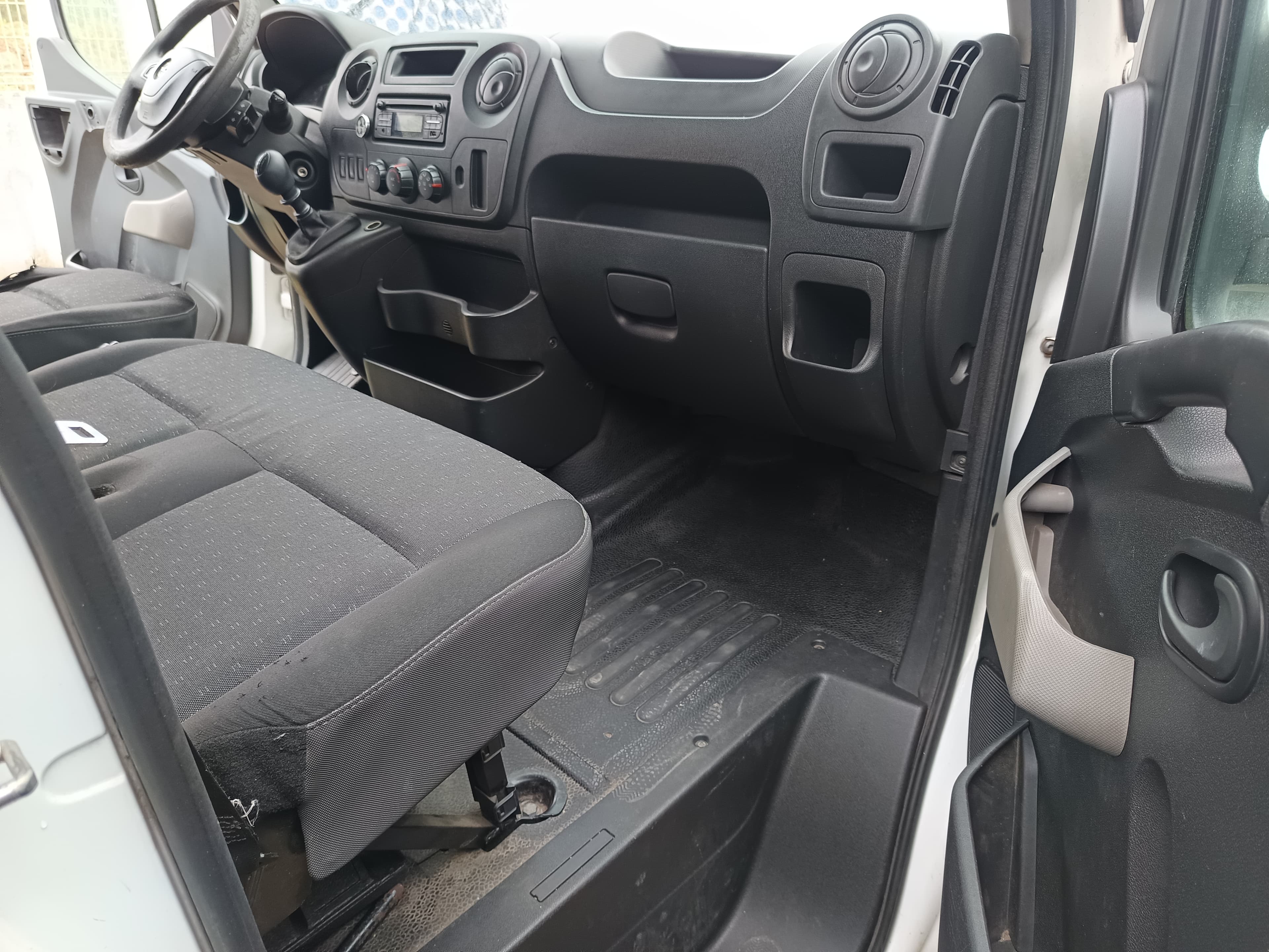 Opel Movano · Ano 2018 — image 34
