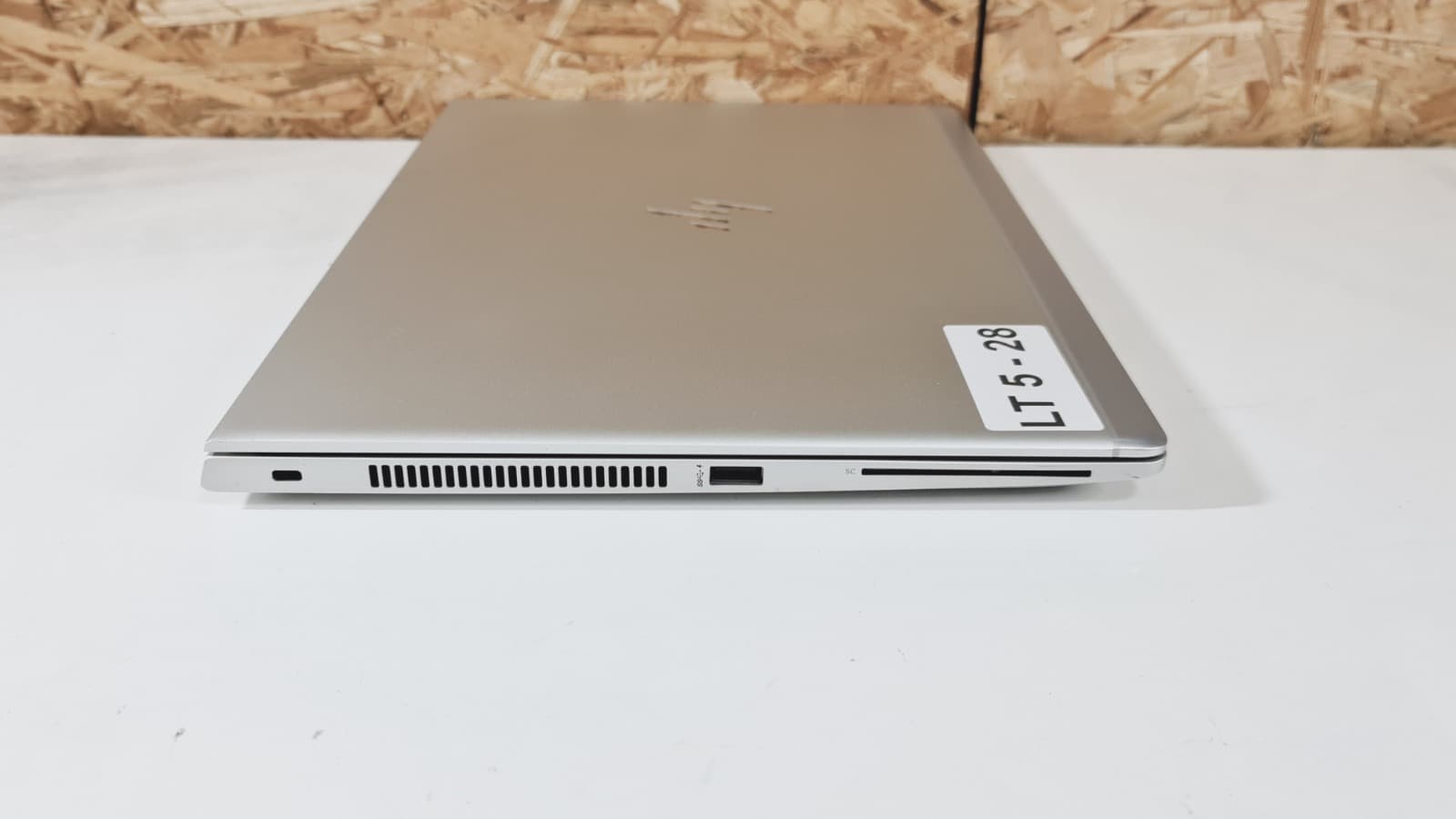Computador portátil HP EliteBook 840 G5 — imagen 3