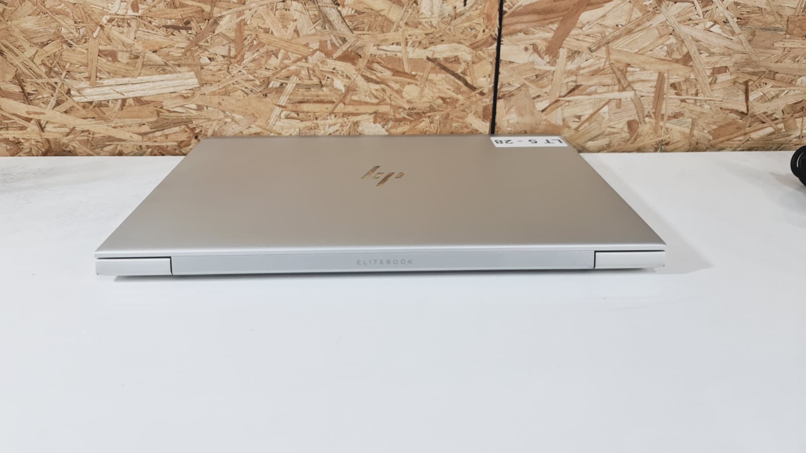 Computador portátil HP EliteBook 840 G5 — imagen 4