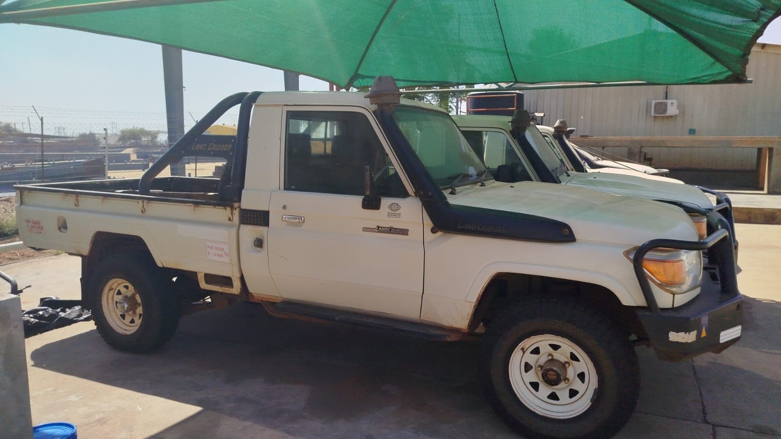 Toyota Land Cruiser 3,18m - 2013 — imagen 13