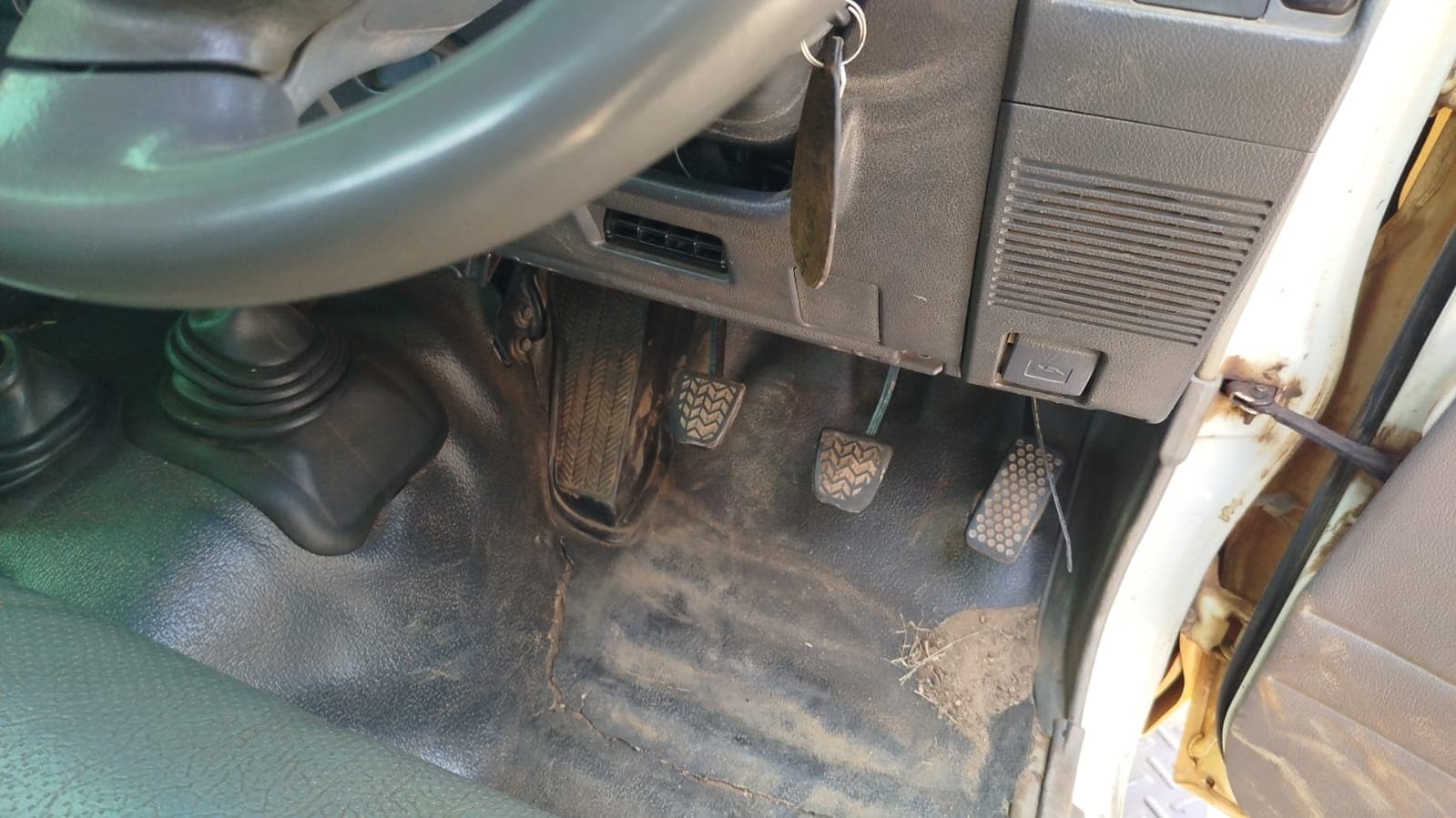Toyota Land Cruiser 3,18m - 2013 — imagen 17