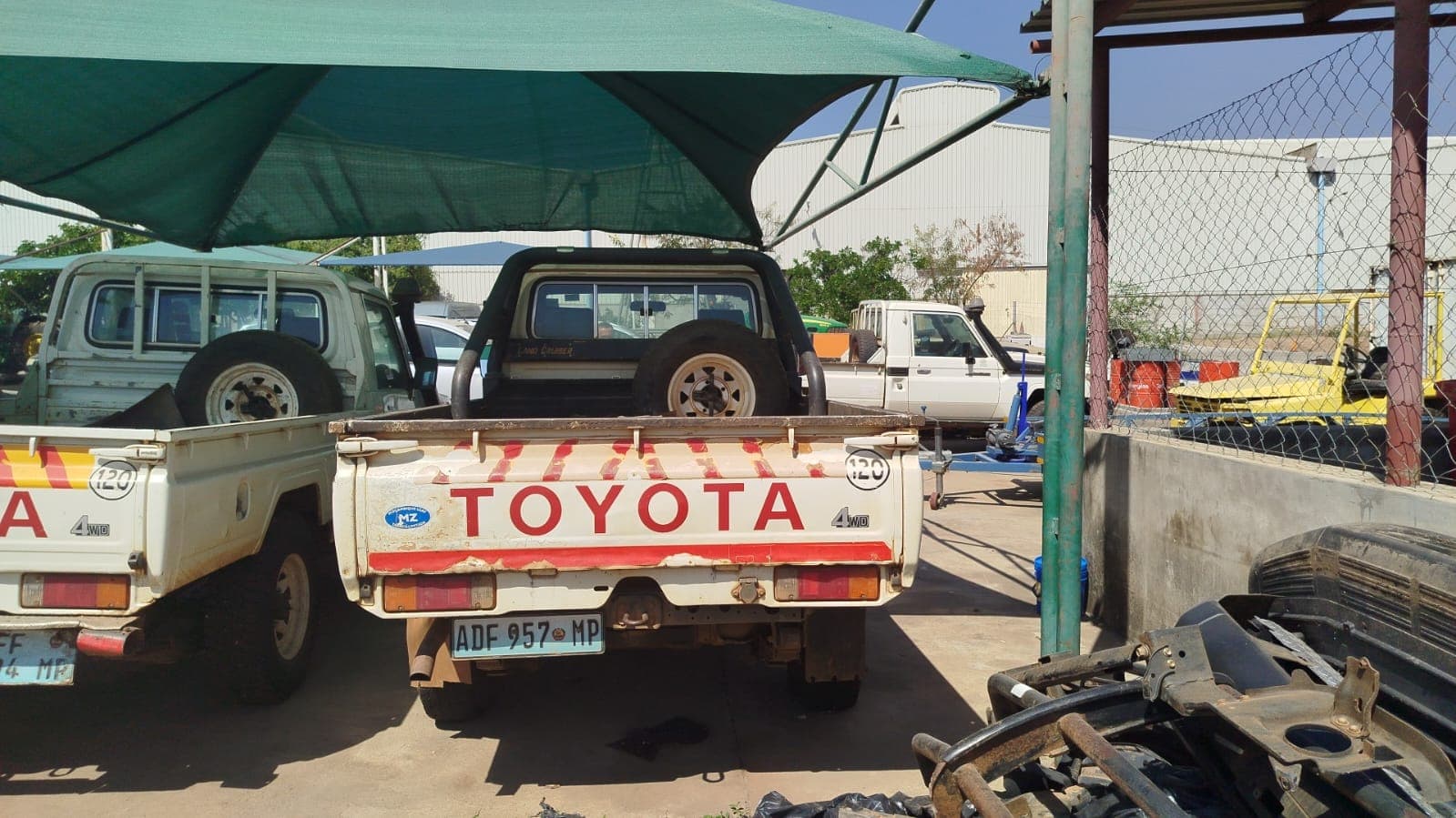 Toyota Land Cruiser 3,18m - 2013 — imagen 5