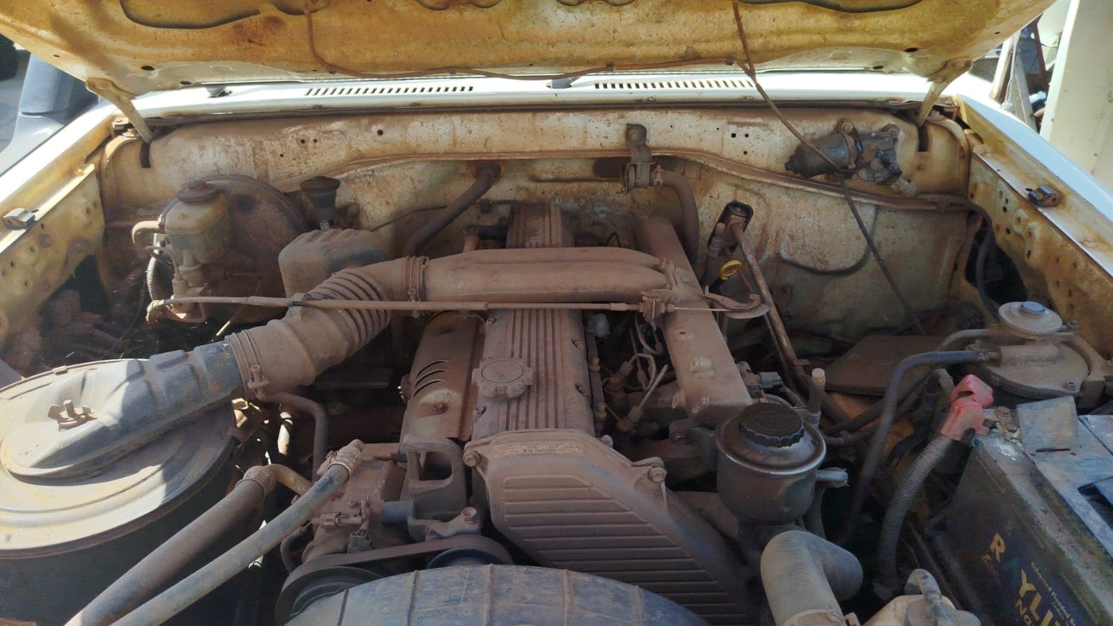 Toyota Land Cruiser 3,18m - 2013 — image 22