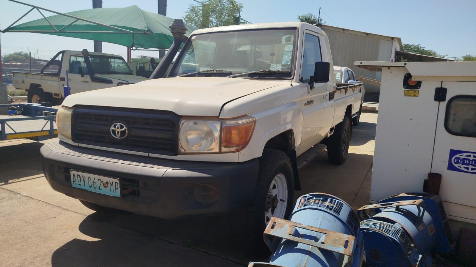 Toyota Land Cruiser 3,18m - 2013 — image 3