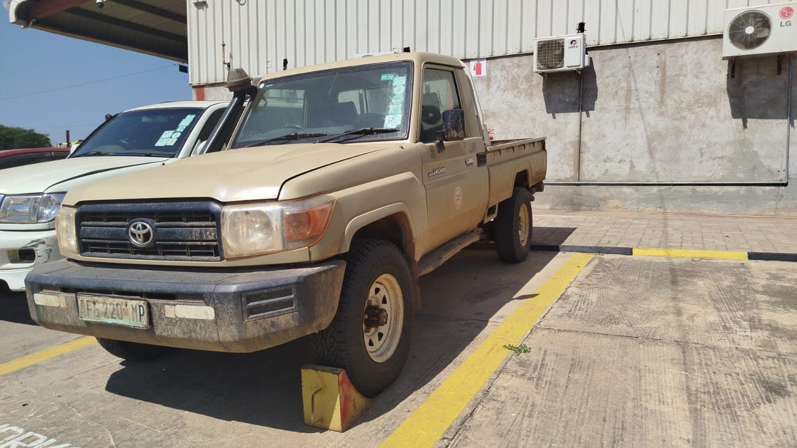 Toyota Land Cruiser 3,18m - 2015 — imagem 3