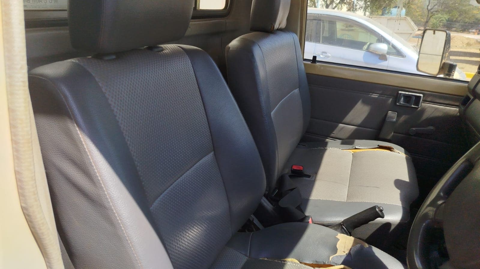 Toyota Land Cruiser 3,18m - 2015 — imagem 12