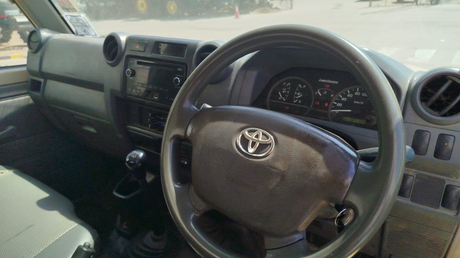 Toyota Land Cruiser 3,18m - 2015 — imagem 15