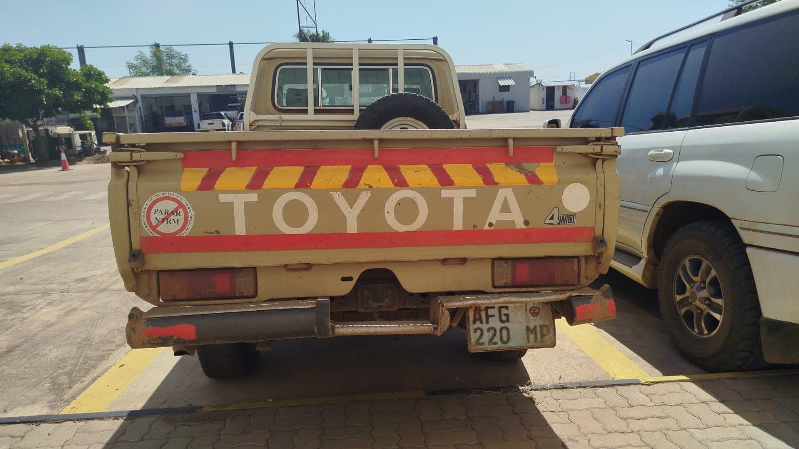 Toyota Land Cruiser 3,18m - 2015 — imagem 5