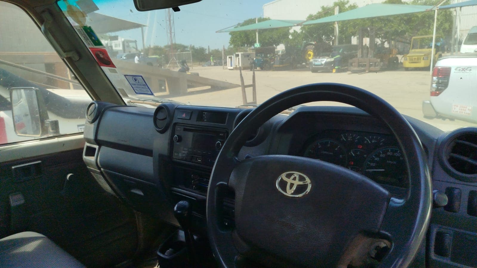 Toyota Land Cruiser 3,18m - 2013 — imagem 14