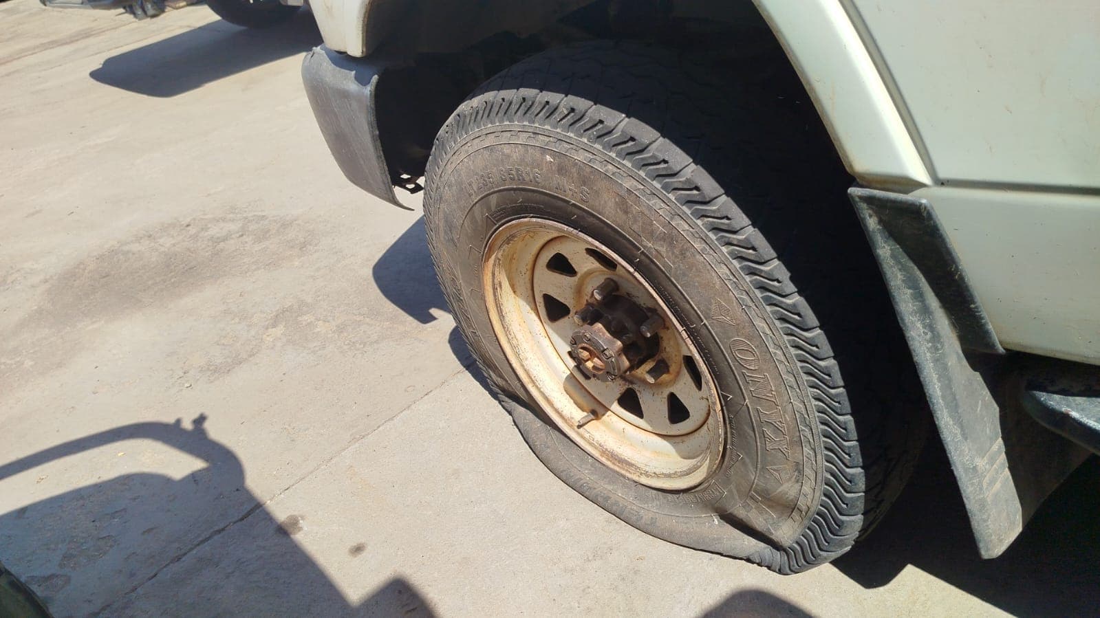 Toyota Land Cruiser 3,18m - 2013 — imagem 7