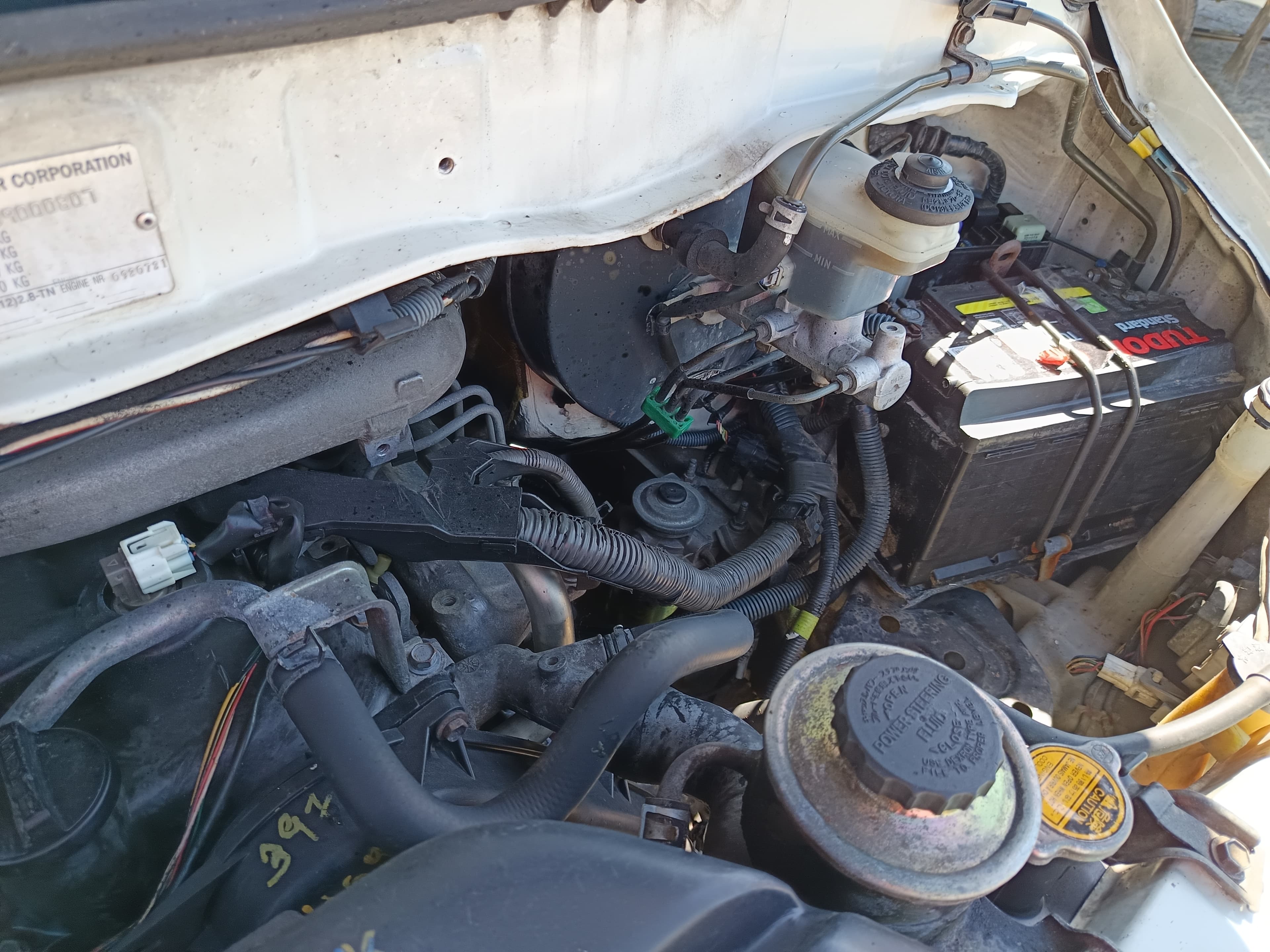 Toyota Hiace · 9 Lugares · Ano 2002 — imagem 21