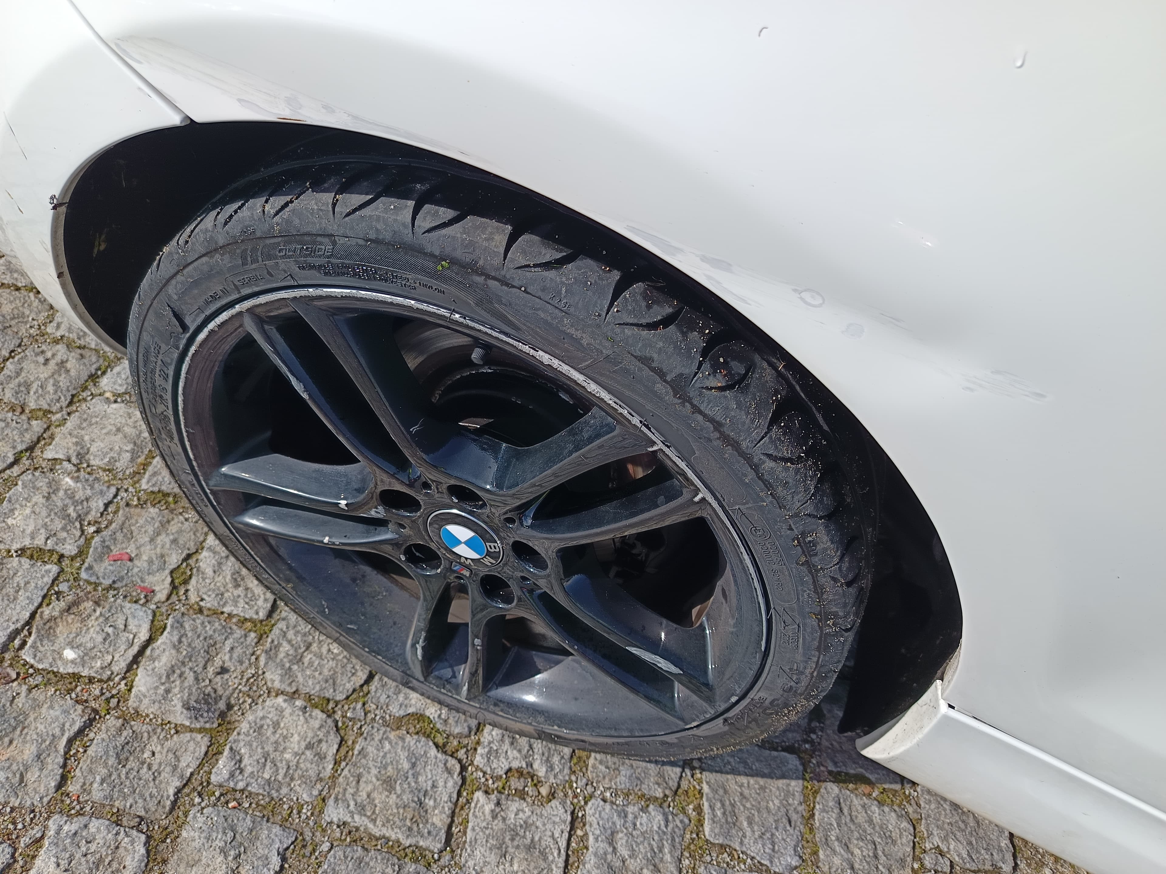 BMW 120 d · Ano 2010 — image 11