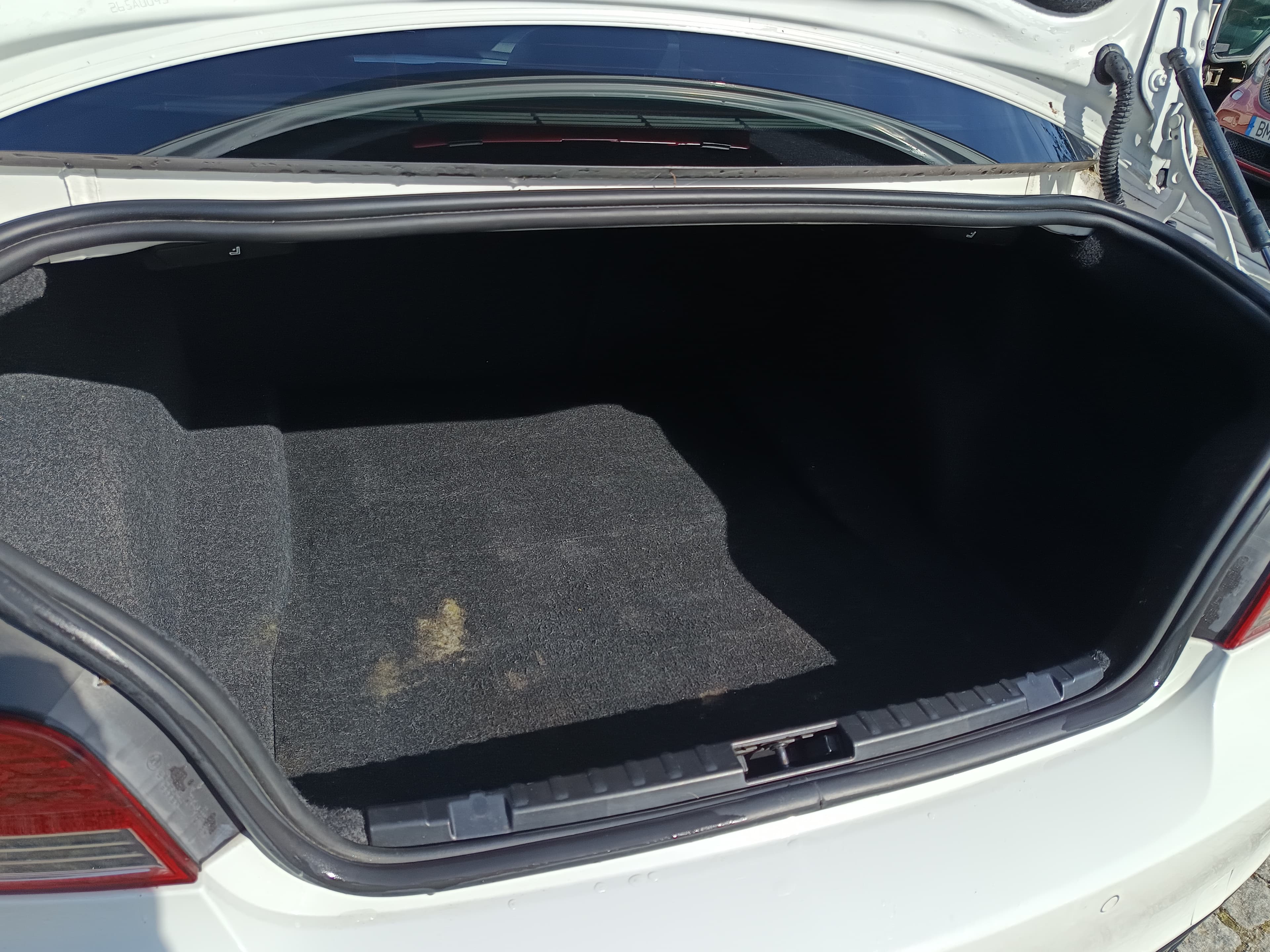 BMW 120 d · Ano 2010 — image 26