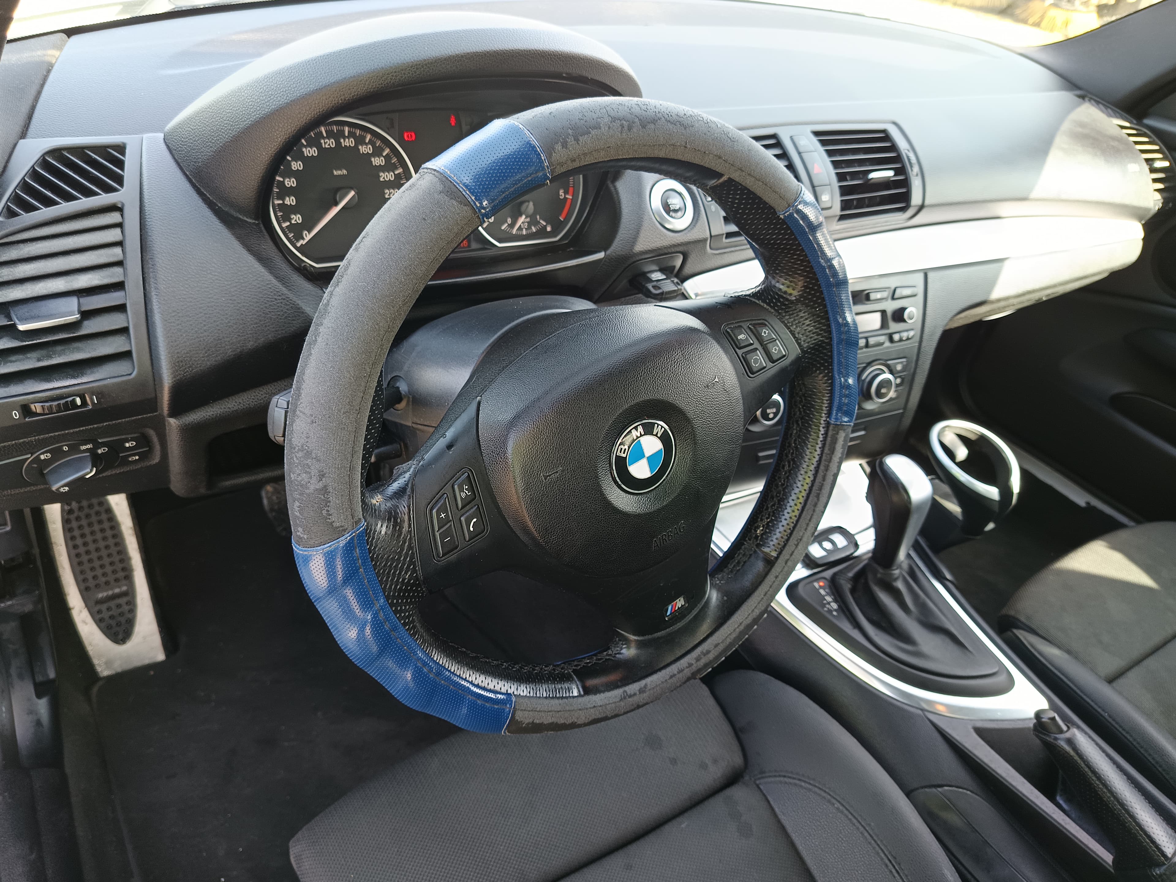 BMW 120 d · Ano 2010 — image 39