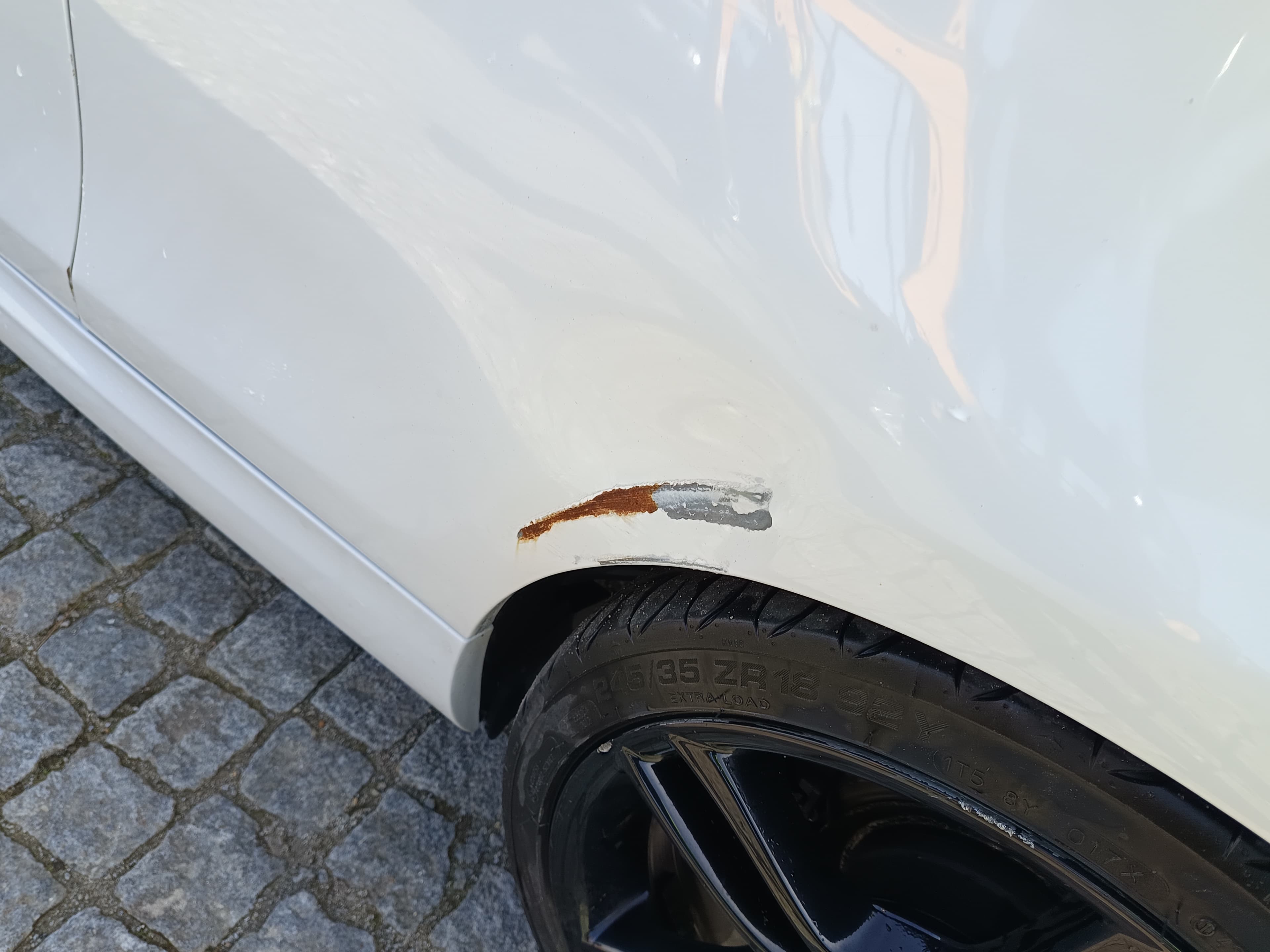 BMW 120 d · Ano 2010 — image 21