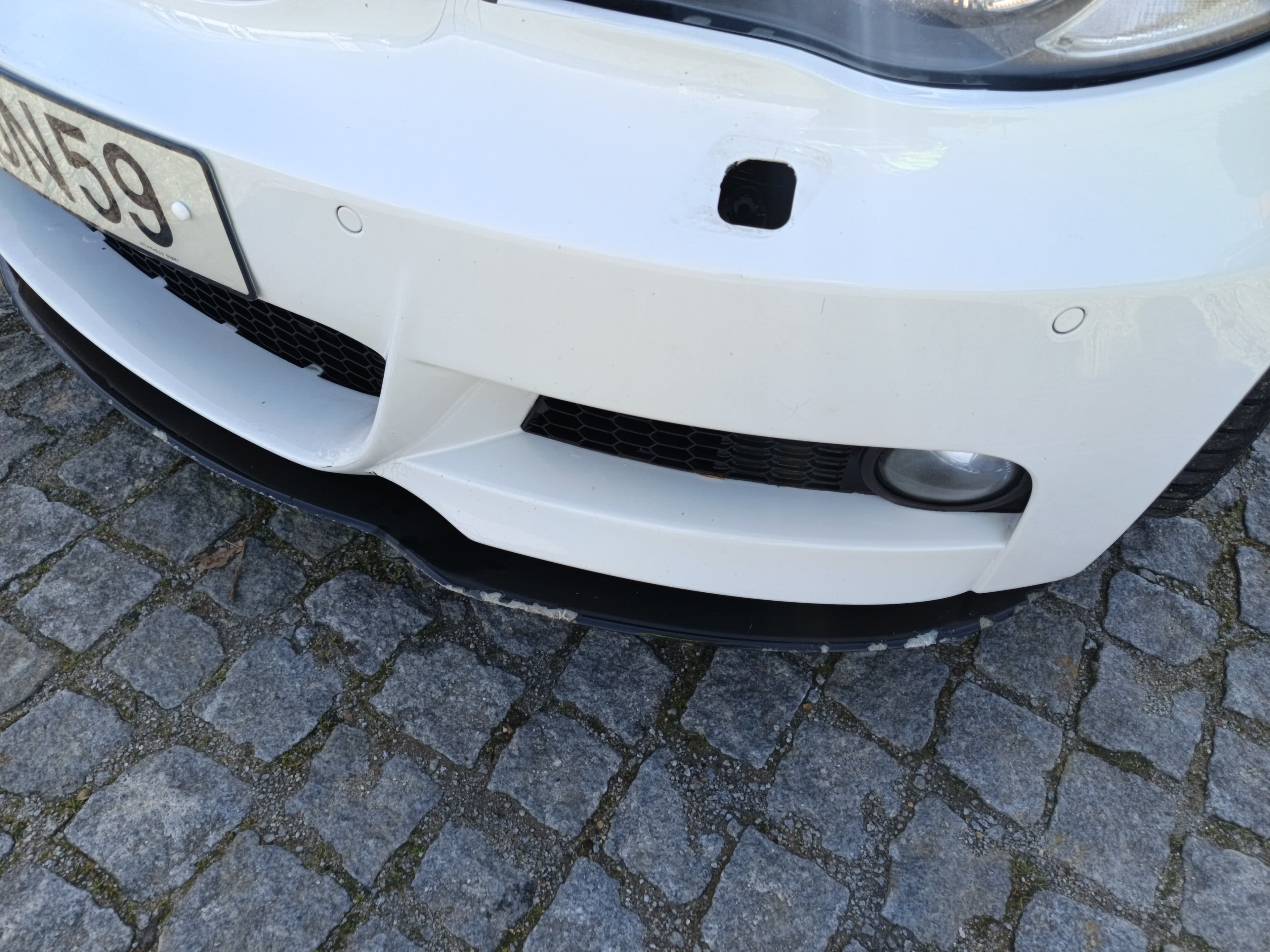 BMW 120 d · Ano 2010 — image 8