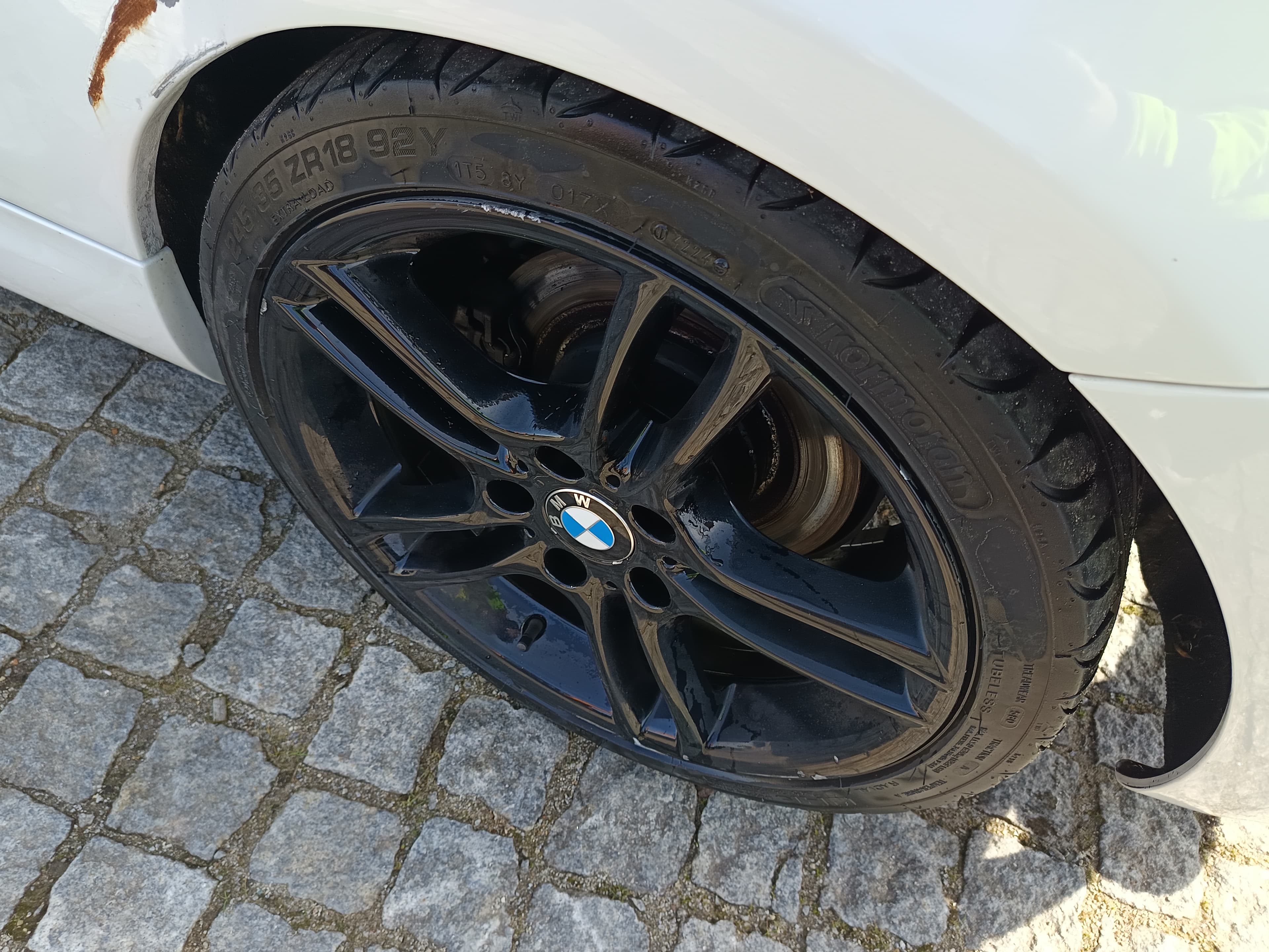 BMW 120 d · Ano 2010 — image 20