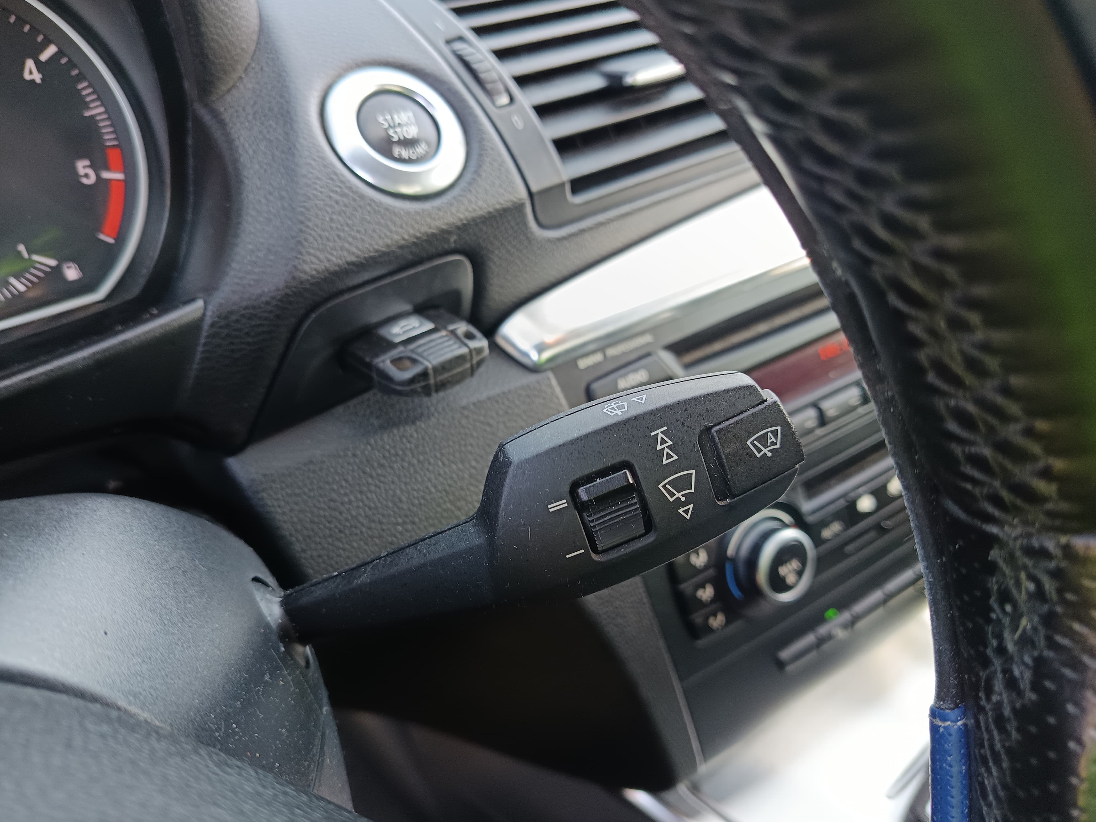 BMW 120 d · Ano 2010 — image 46