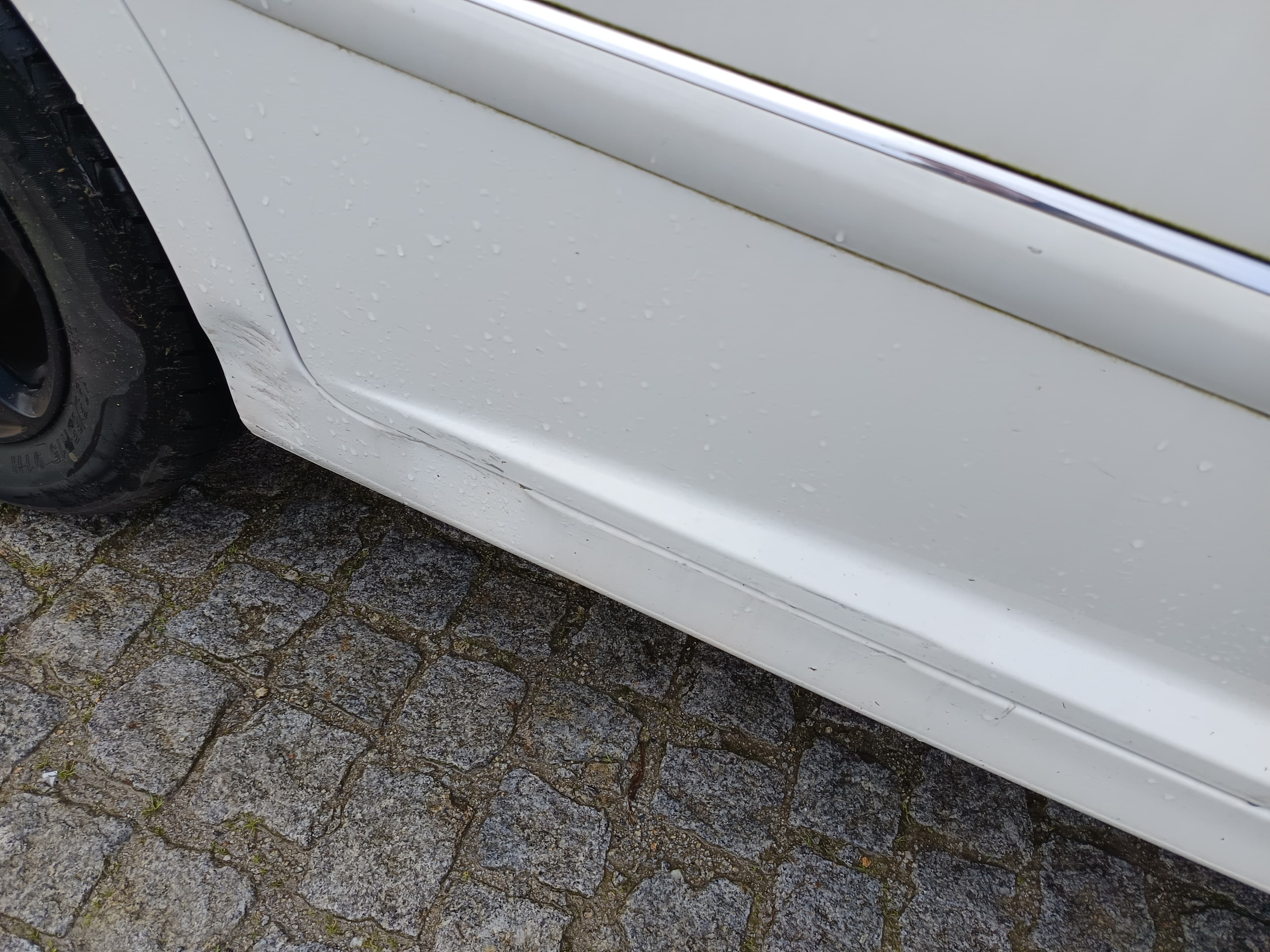 Peugeot 207 · Ano 2011 — imagen 9