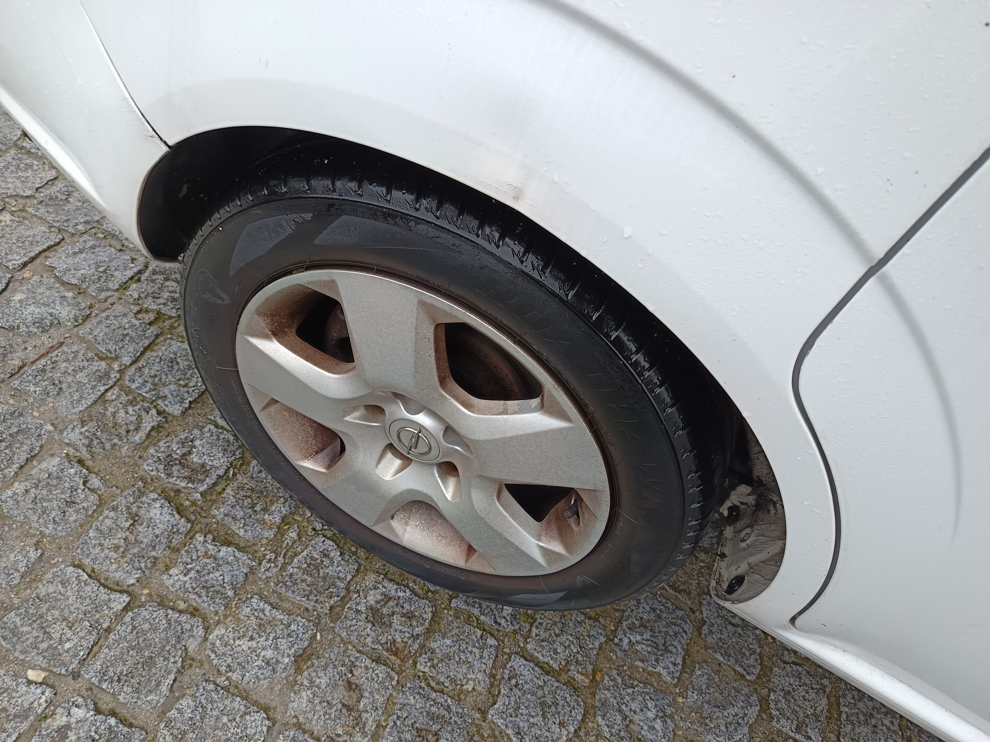 Opel Zafira · Ano 2012 — imagem 14