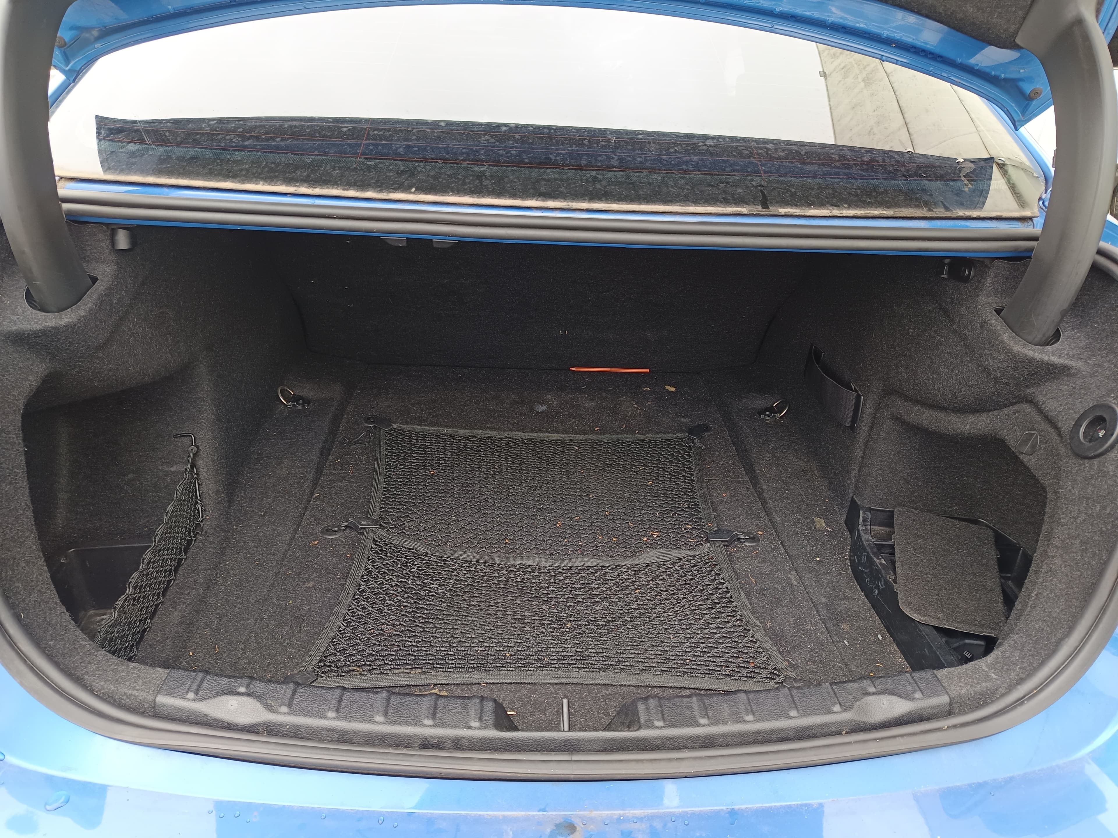 BMW 318 d · Ano 2016 — imagem 18