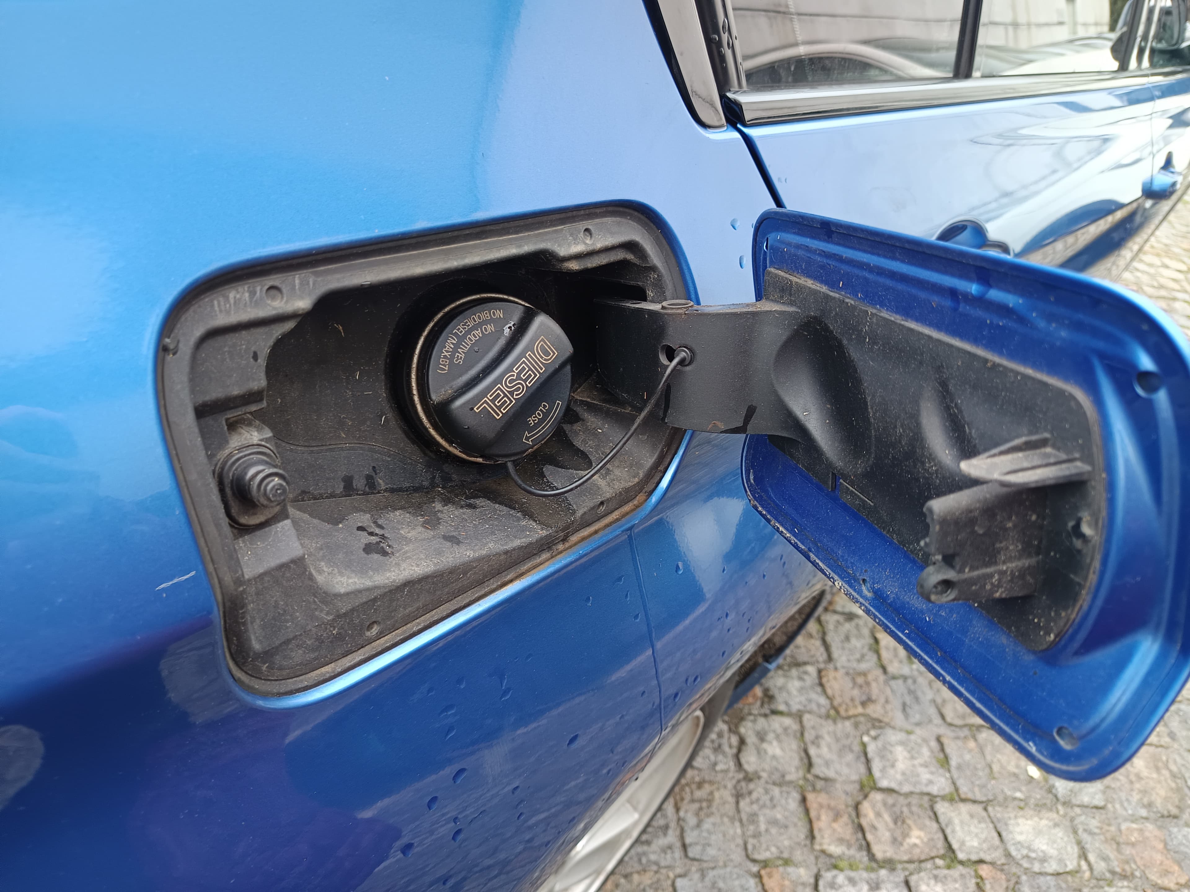 BMW 318 d · Ano 2016 — imagem 9