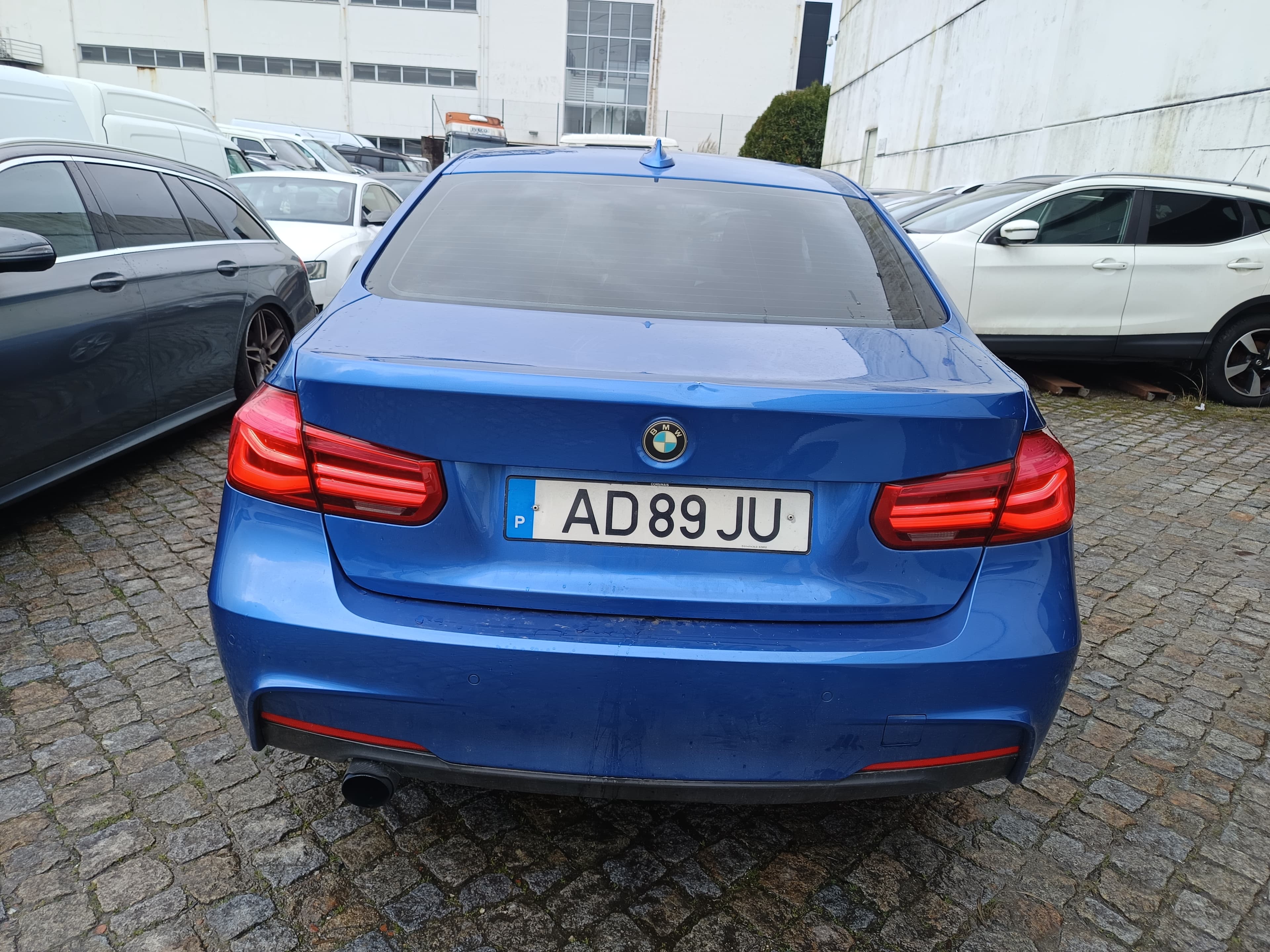 BMW 318 d · Ano 2016 — imagem 5