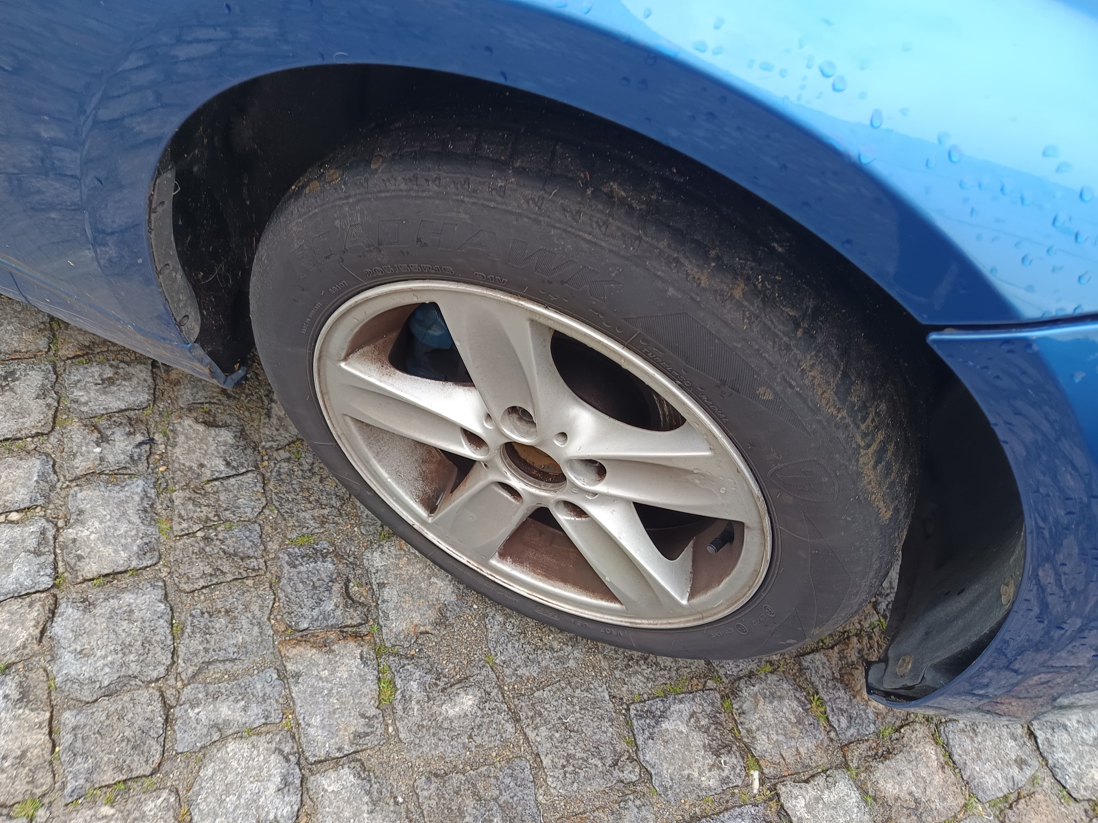 BMW 318 d · Ano 2016 — imagem 7
