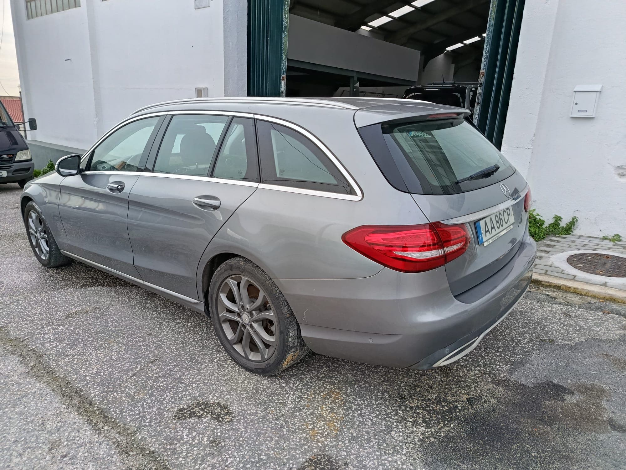 Mercedes-Benz C 180 · Ano 2016 — image 6
