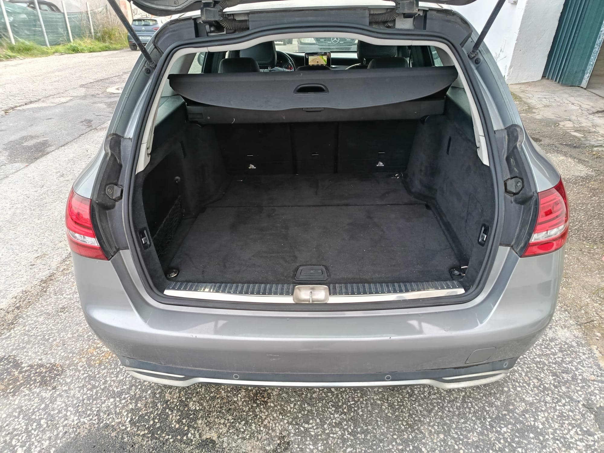 Mercedes-Benz C 180 · Ano 2016 — image 8