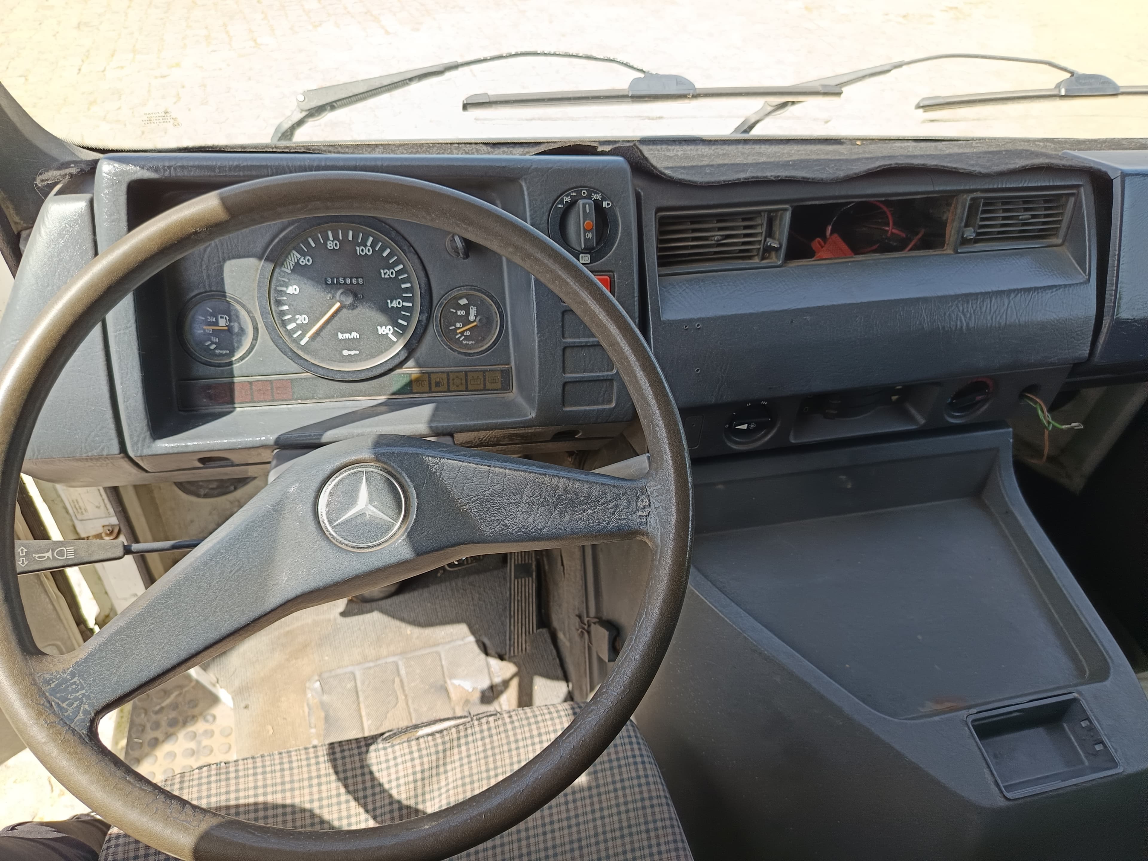 Mercedes-Benz MB 140 · Ano 1988 — image 24