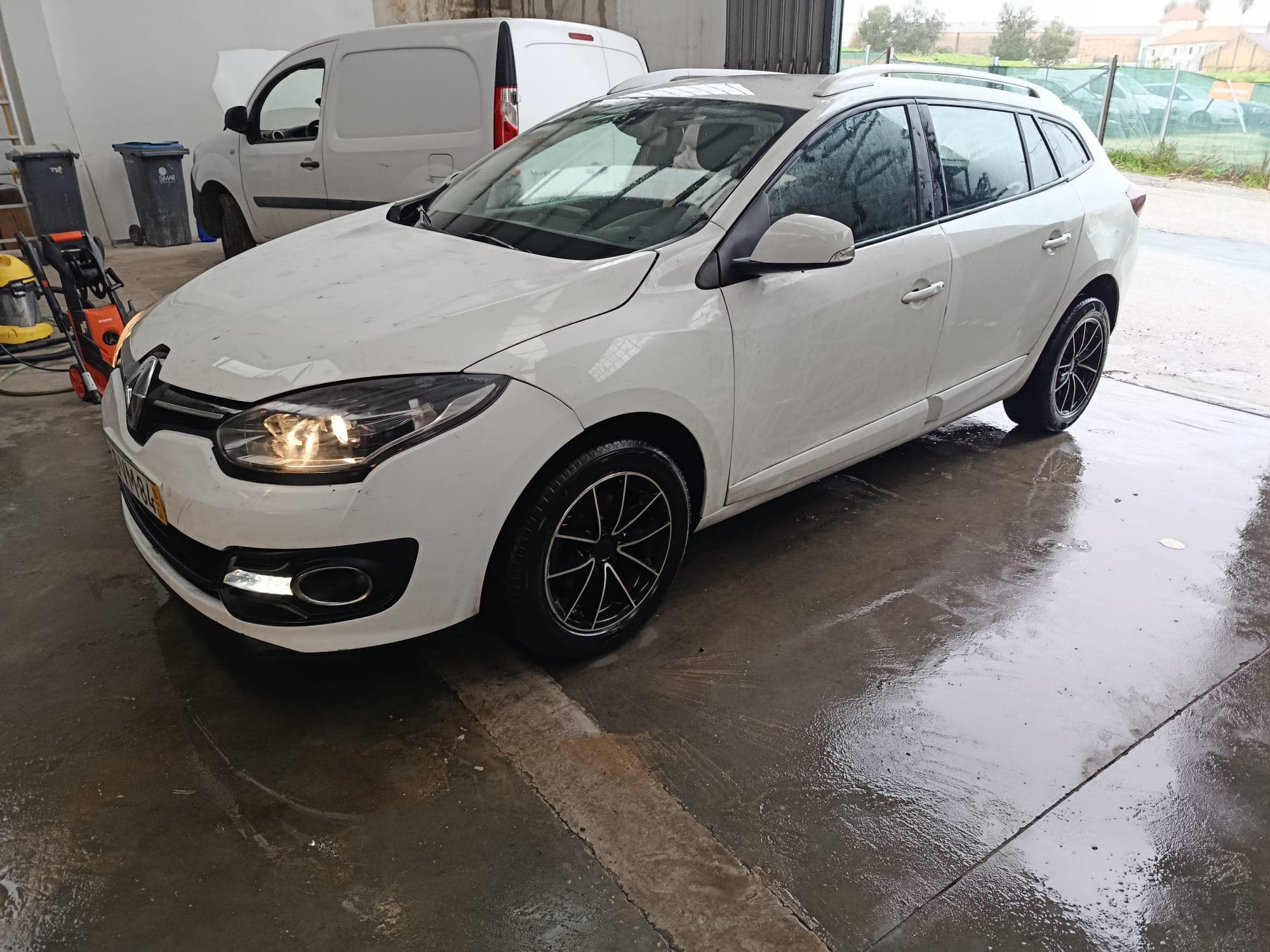Renault  Mégane · Ano 2015 — imagen 3