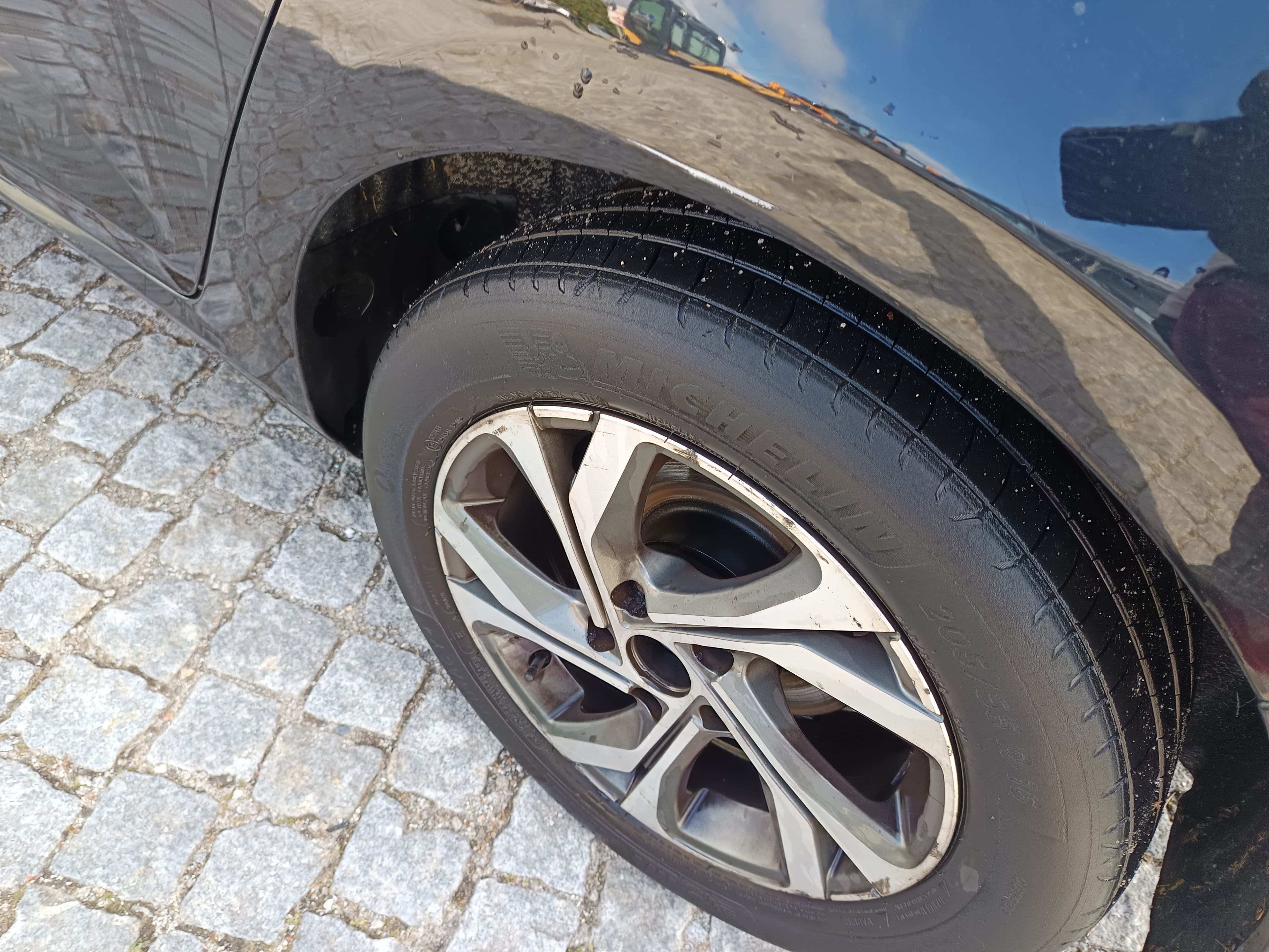 Renault Mégane IV Sport 1.5 DCI · Ano 2017 — image 16